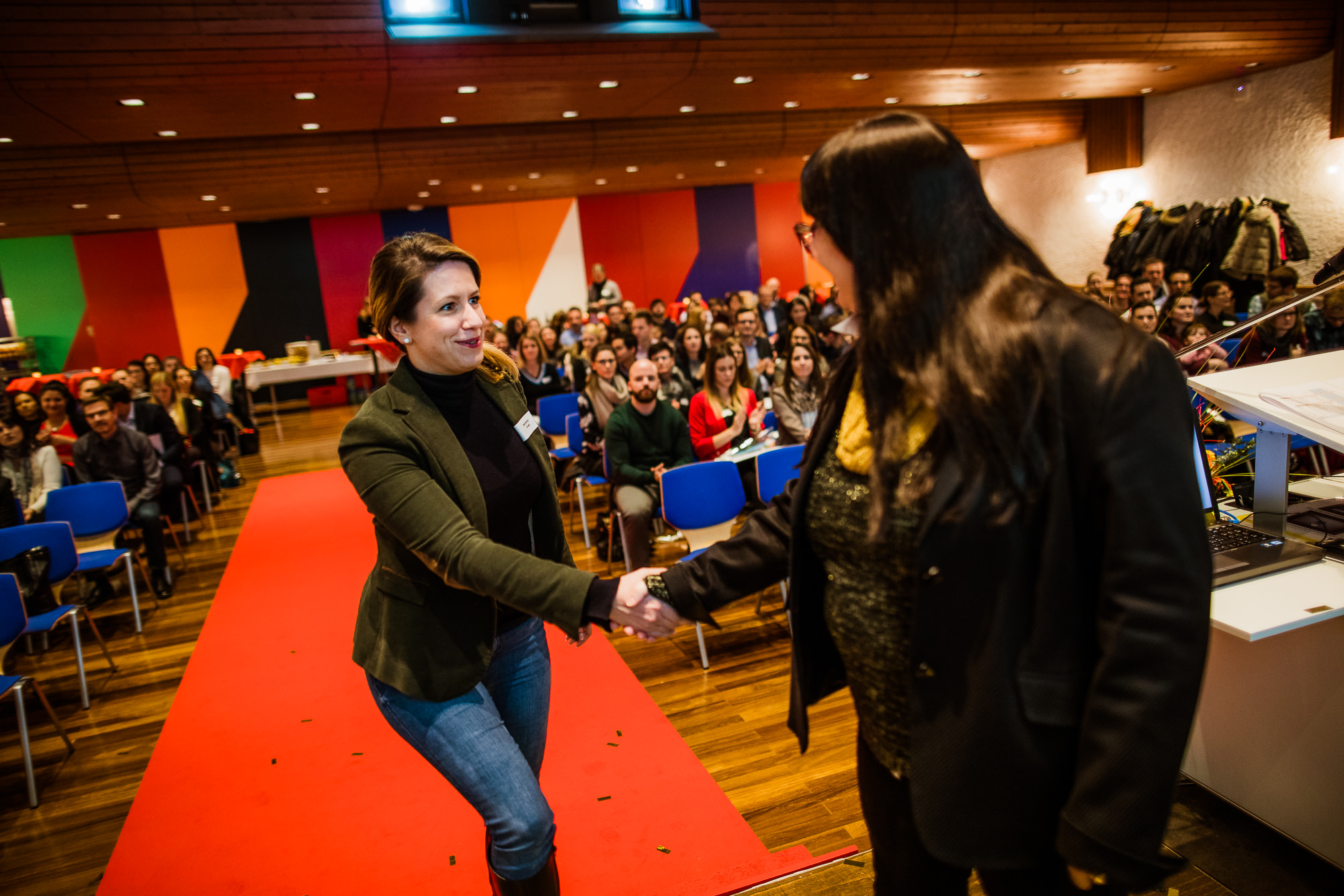 Export x3 1DX29981 KVZ Diplomfeier Sozialversicherungsfachleute