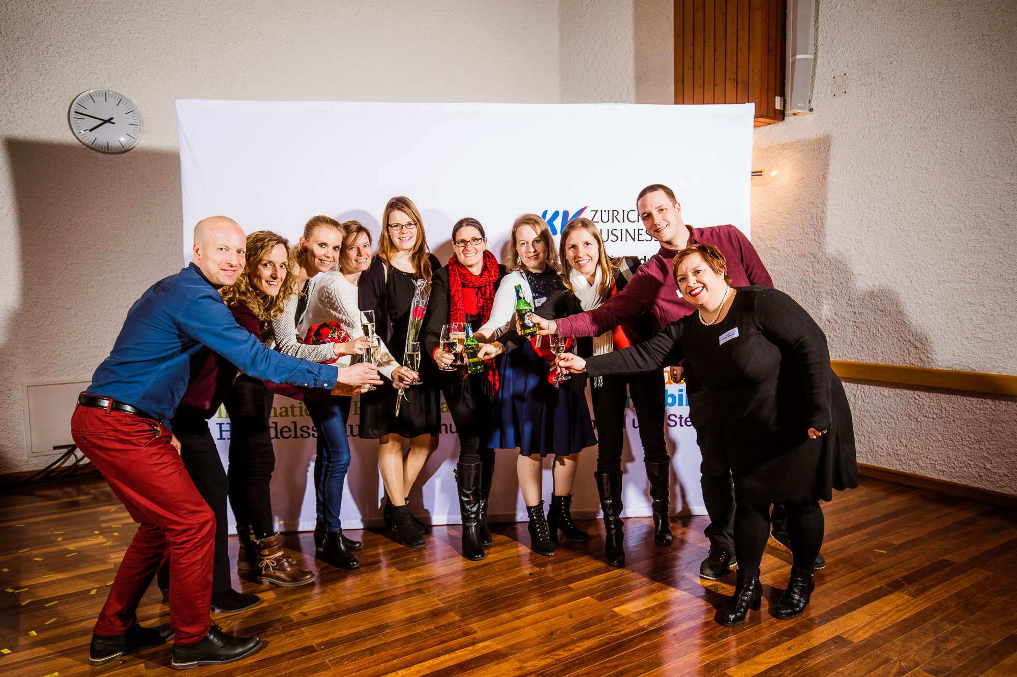 Export x3 5D4 8965 KVZ Diplomfeier Sozialversicherungsfachleute