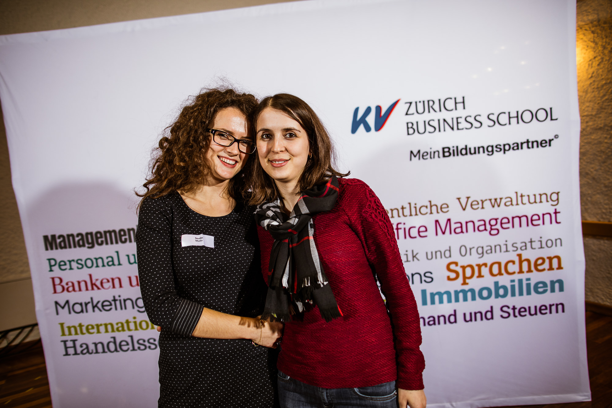 Export x3 5D4 9001 KVZ Diplomfeier Sozialversicherungsfachleute