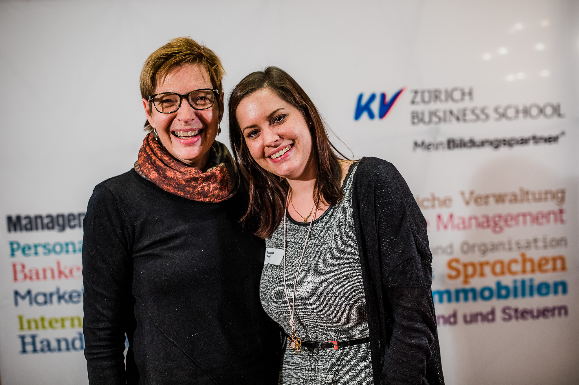 Export x3 5D4 9045 KVZ Diplomfeier Sozialversicherungsfachleute