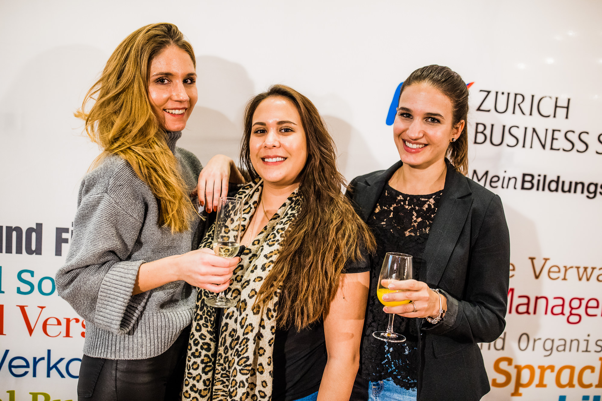 Export x3 5D4 9134 KVZ Diplomfeier Sozialversicherungsfachleute