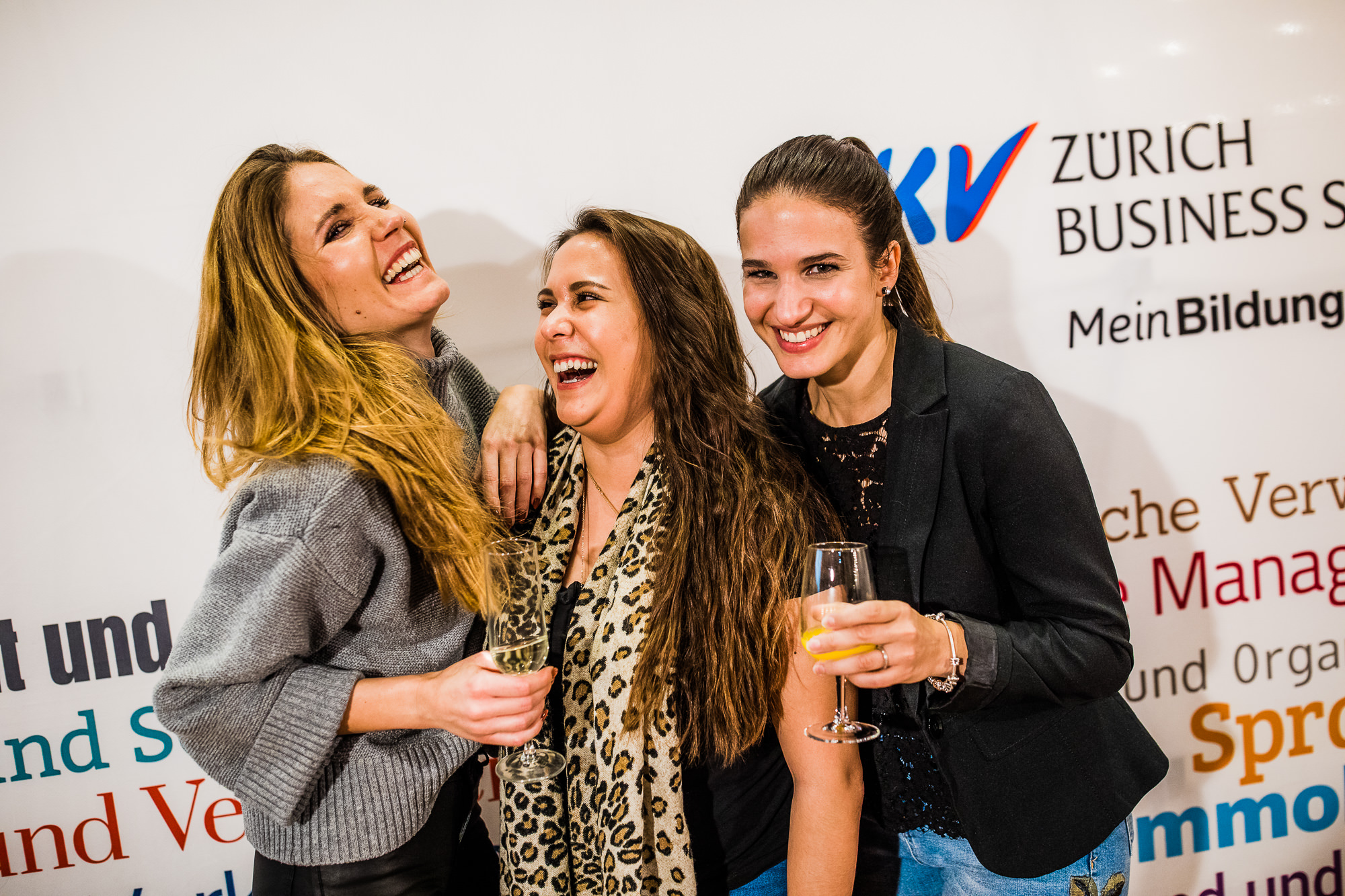 Export x3 5D4 9137 KVZ Diplomfeier Sozialversicherungsfachleute