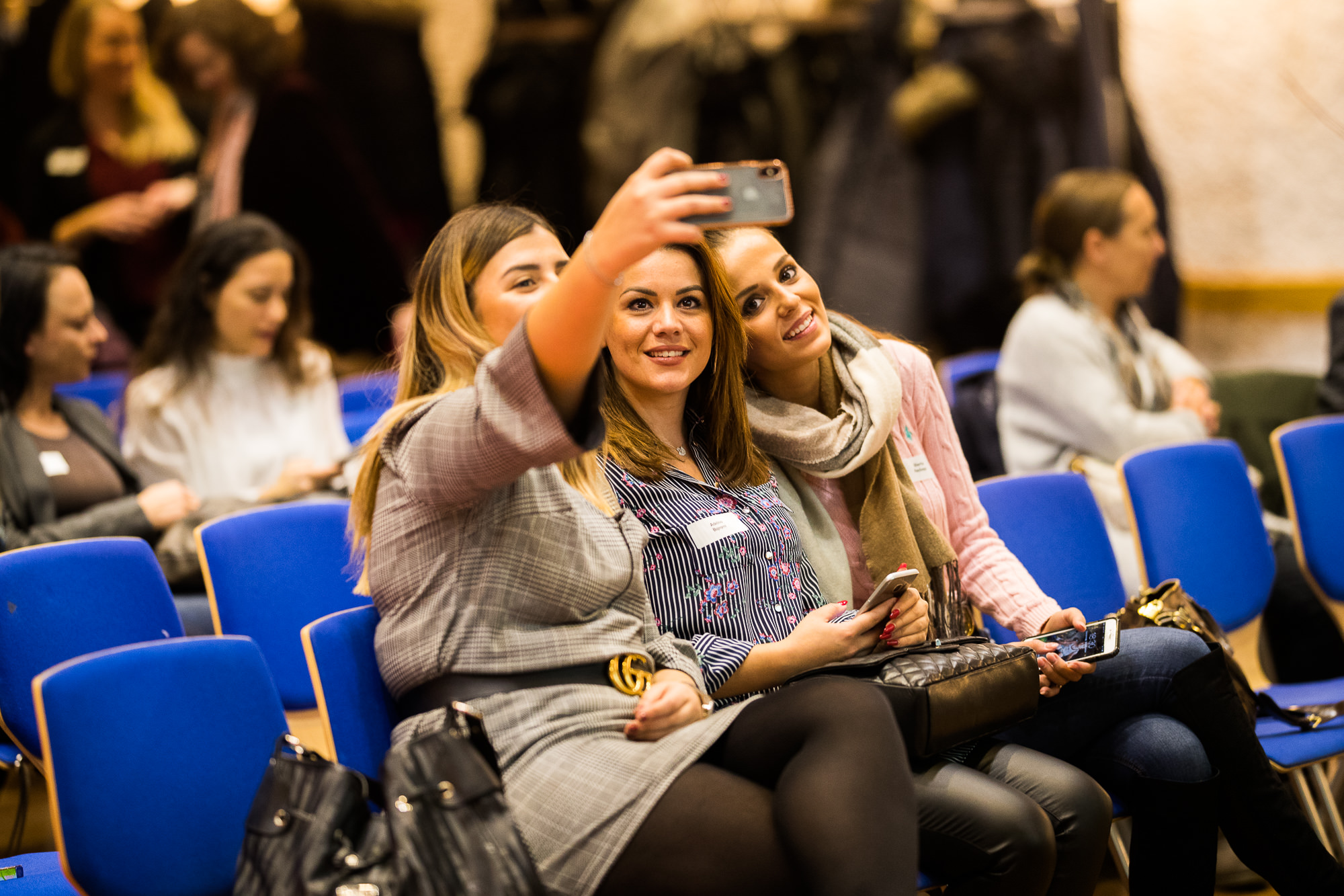 Export x3 1DX20378 KVZ Diplomfeier Sachbearbeiter