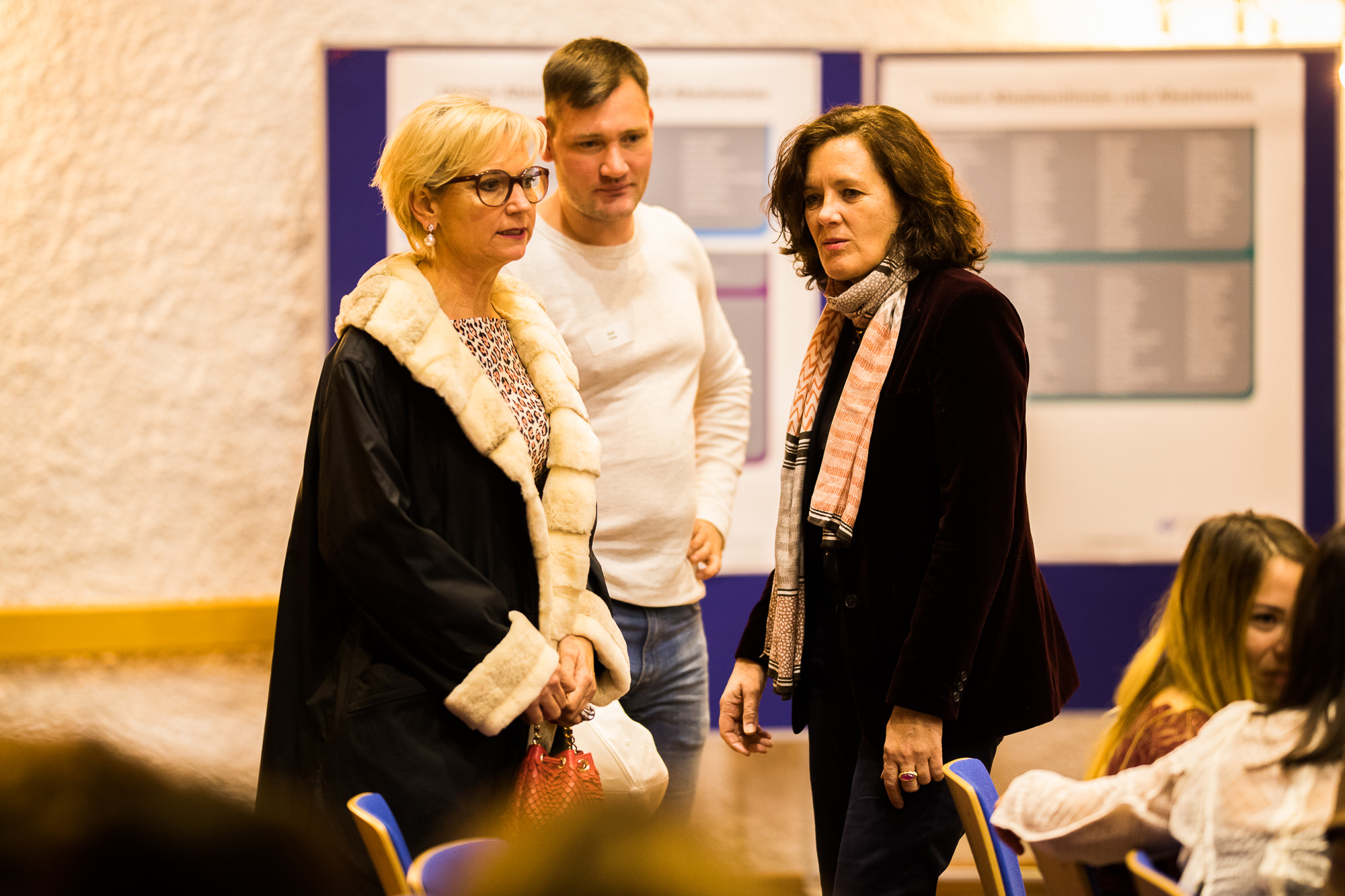 Export x3 1DX20428 KVZ Diplomfeier Sachbearbeiter