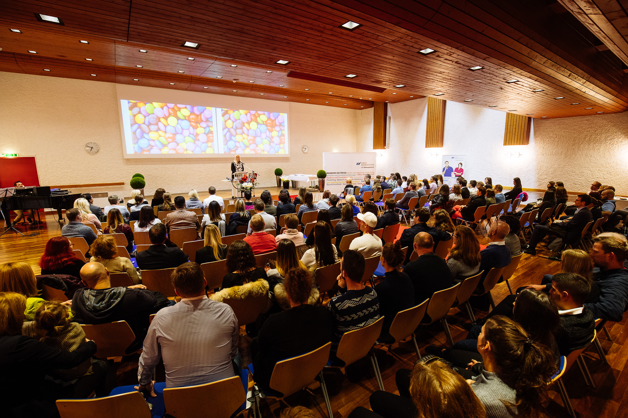 Export x3 1DX20475 KVZ Diplomfeier Sachbearbeiter