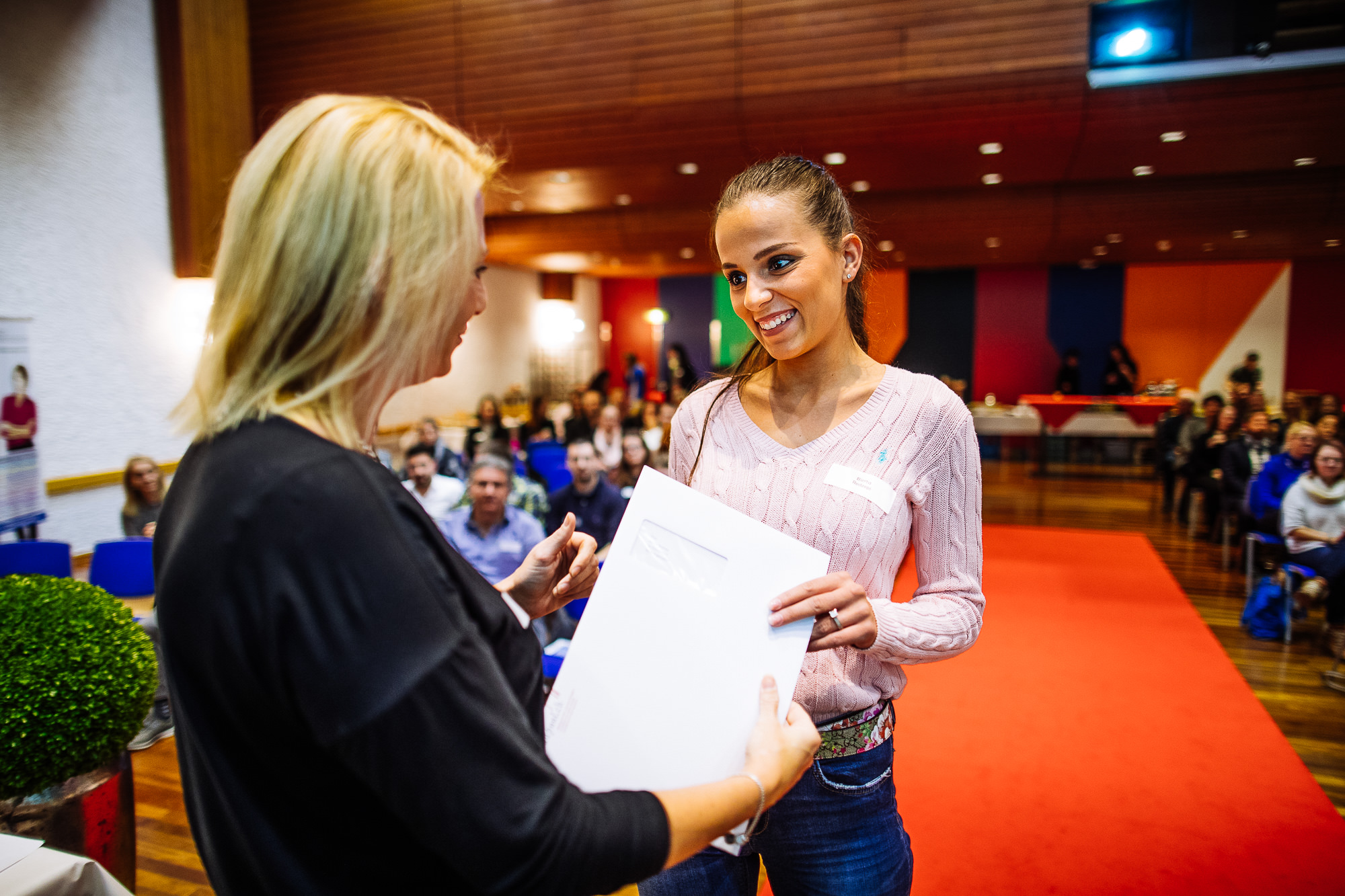 Export x3 1DX20756 KVZ Diplomfeier Sachbearbeiter