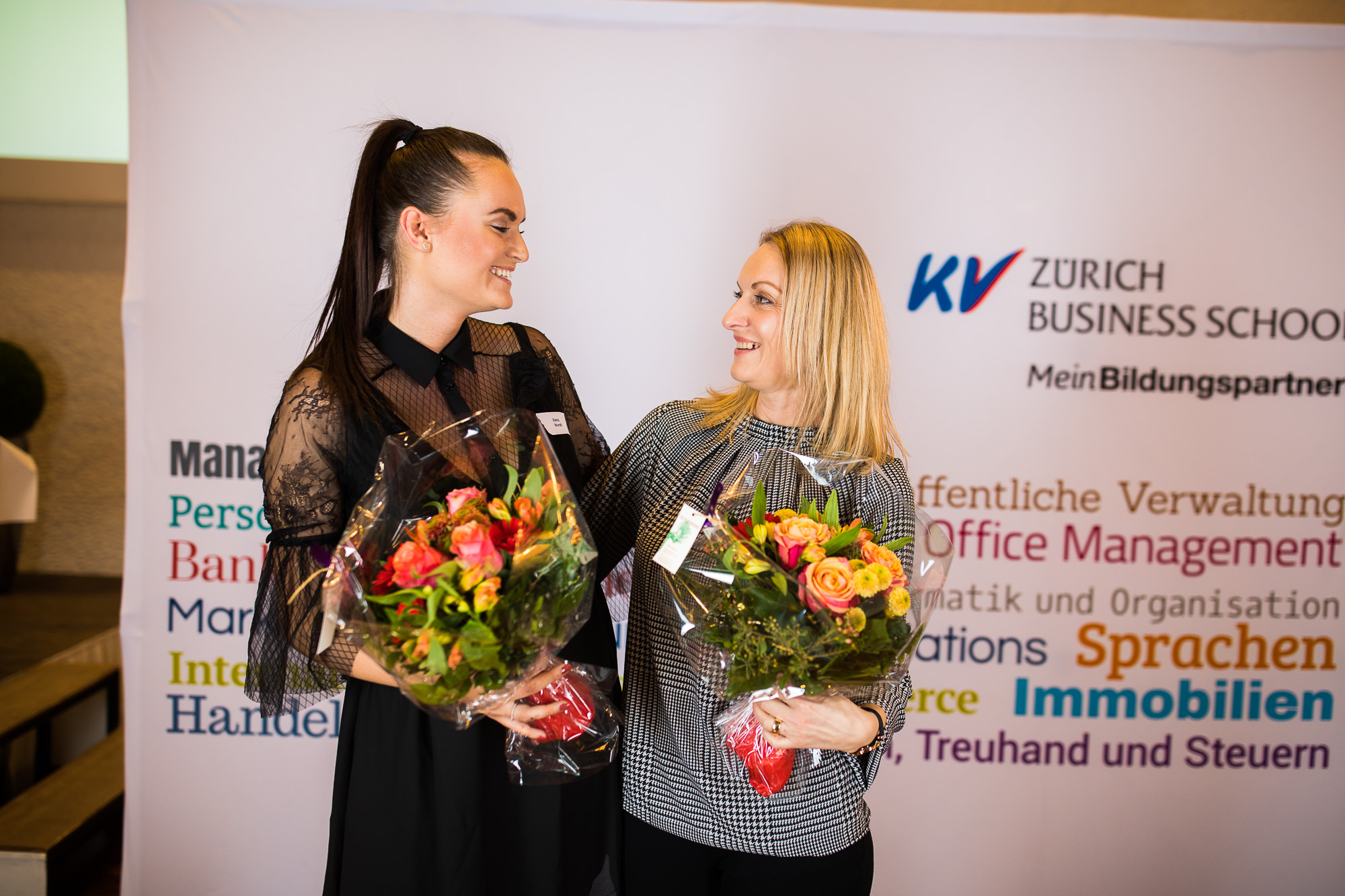 Export x3 5D4 9233 KVZ Diplomfeier Sachbearbeiter