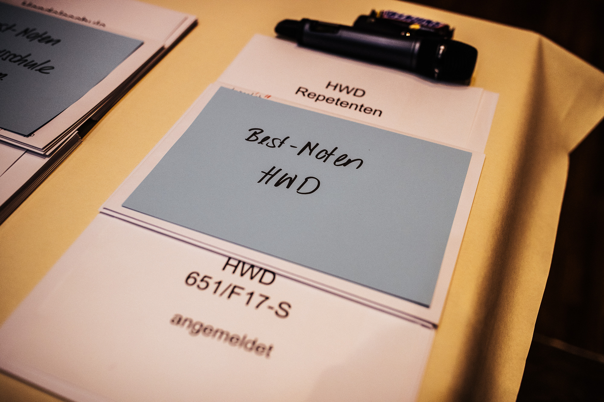 Export x3 1DX22127 KVZ Diplomfeier Handelsschule&HWD