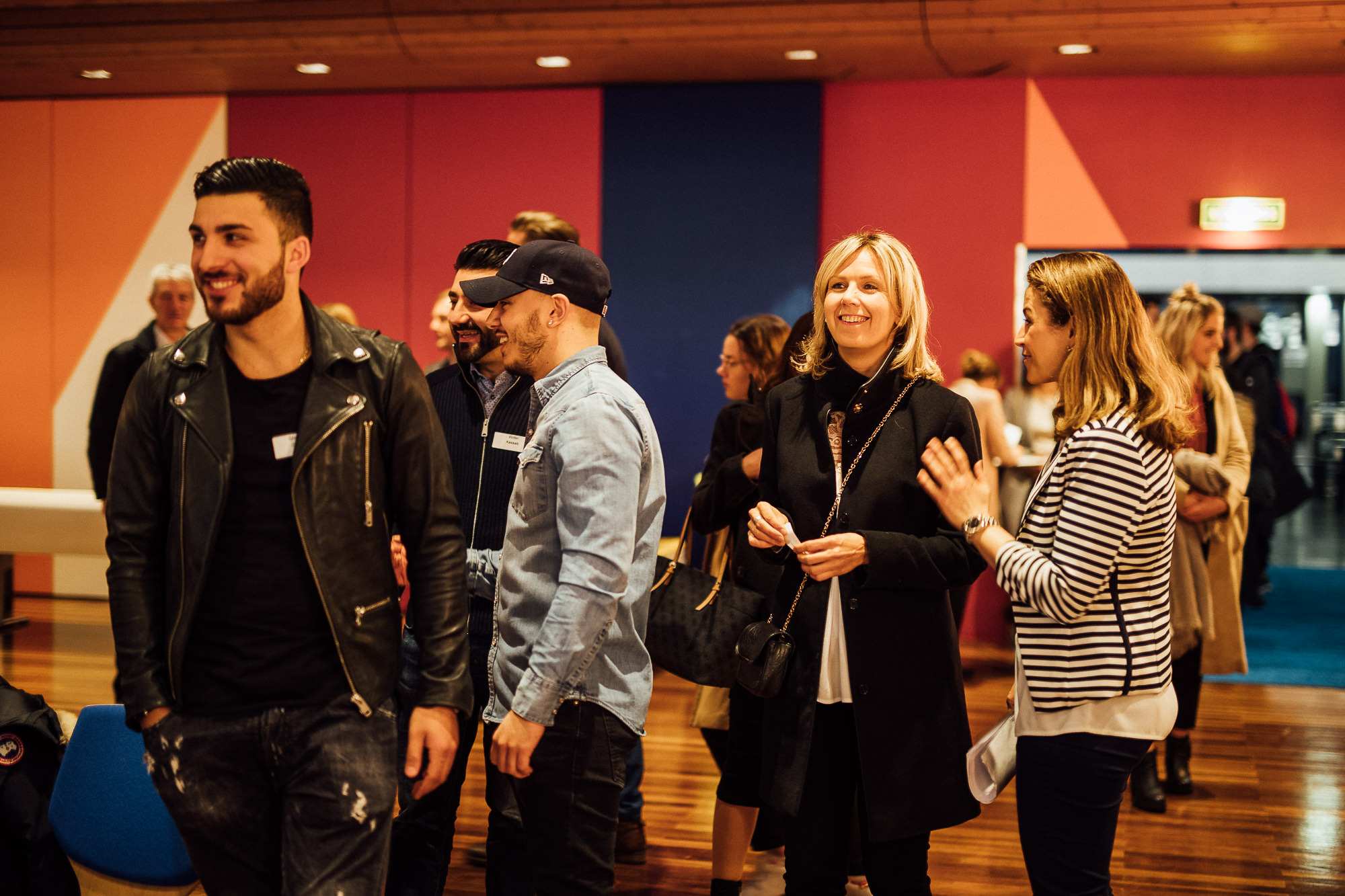 Export x3 1DX22214 KVZ Diplomfeier Handelsschule&HWD