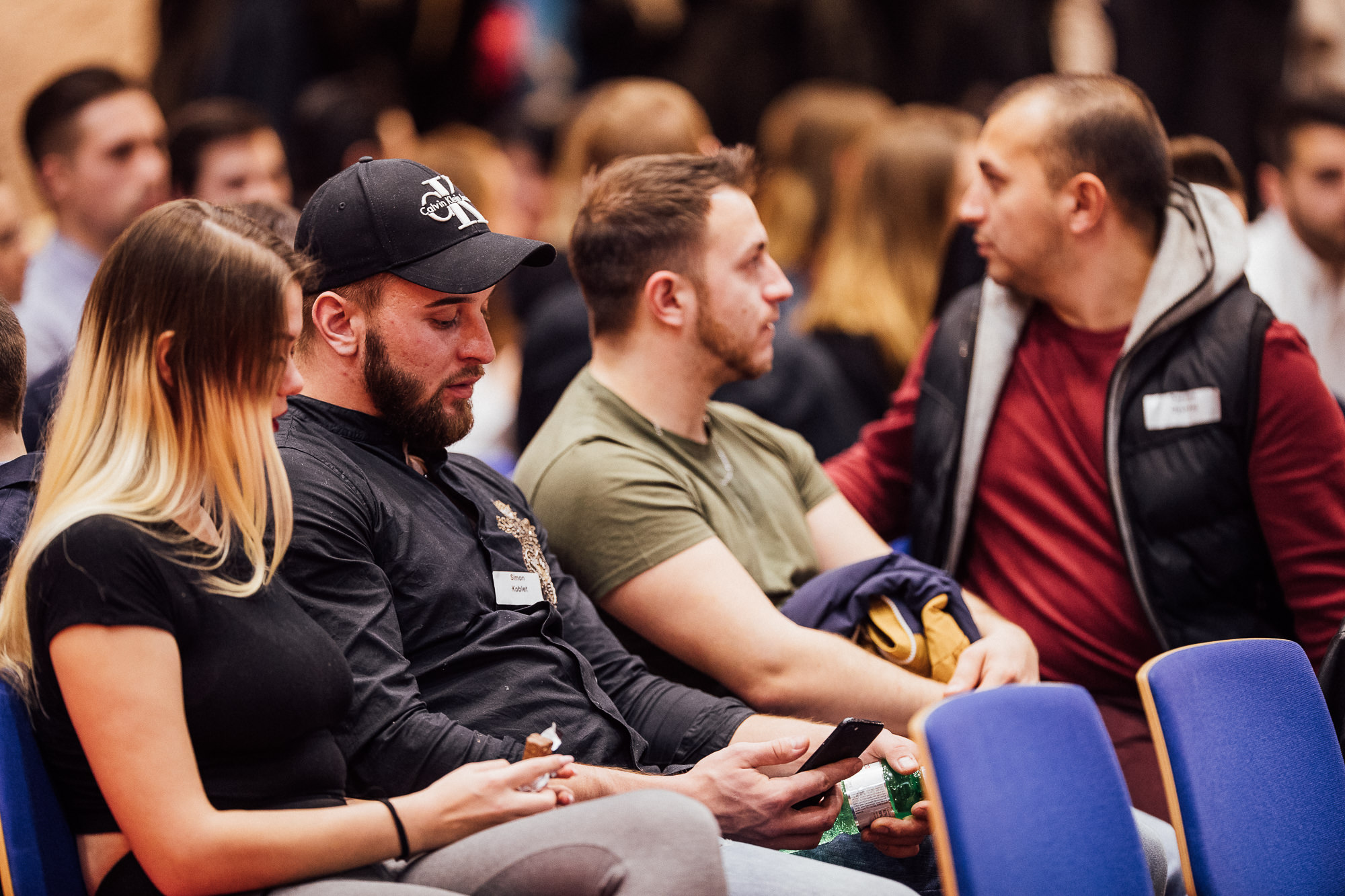 Export x3 1DX22267 KVZ Diplomfeier Handelsschule&HWD