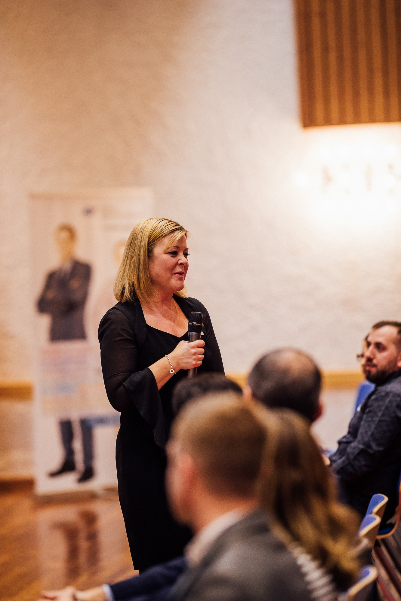 Export x3 1DX22344 KVZ Diplomfeier Handelsschule&HWD