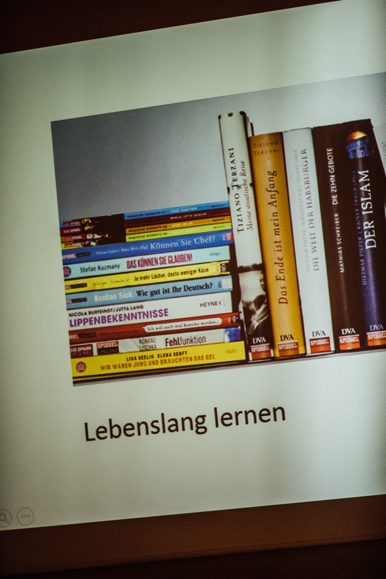 Export x3 1DX22358 KVZ Diplomfeier Handelsschule&HWD