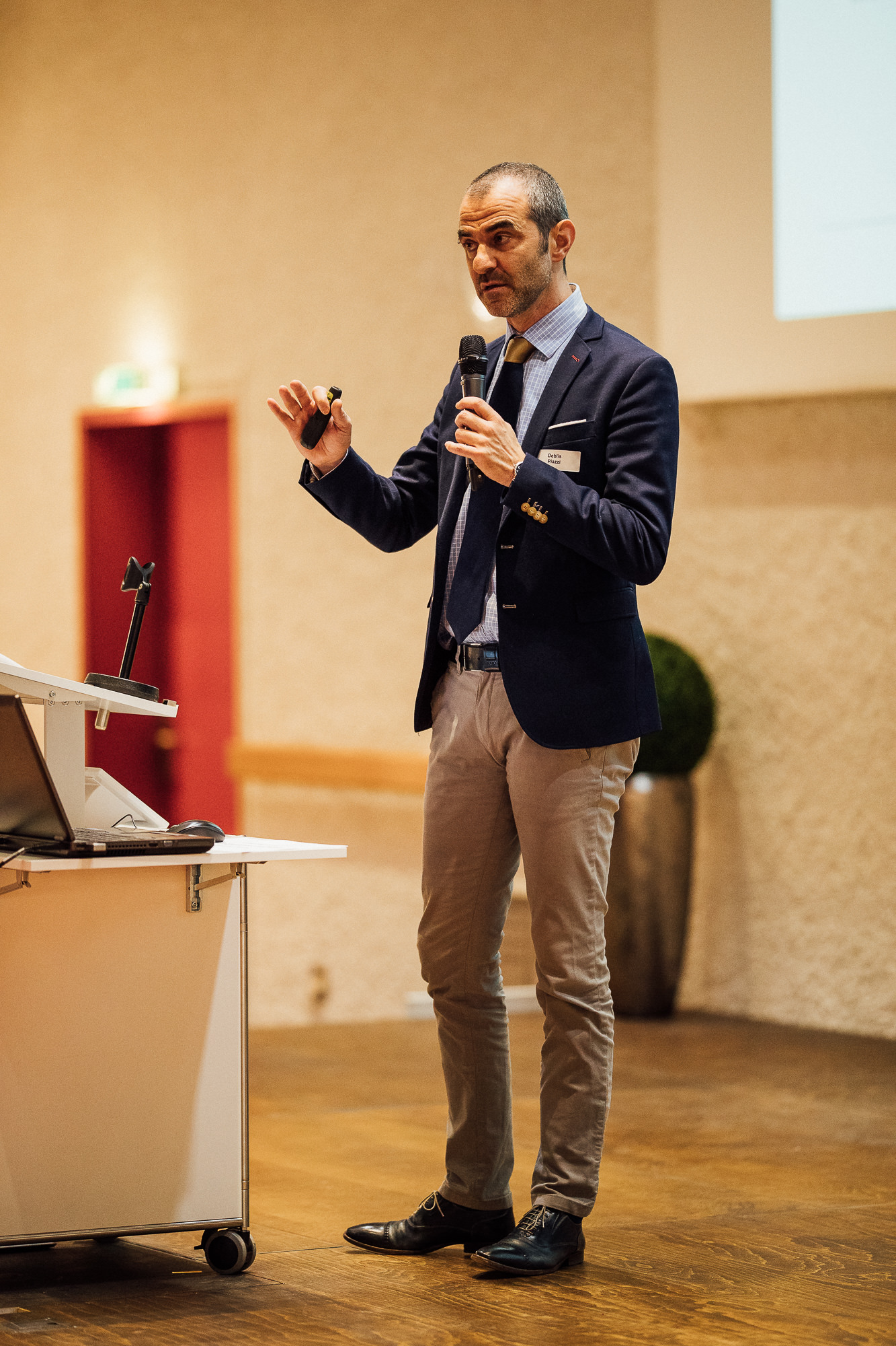 Export x3 1DX22429 KVZ Diplomfeier Handelsschule&HWD