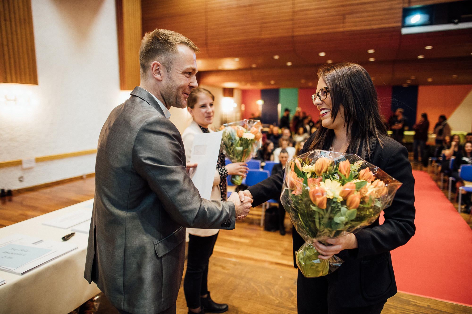 Export x3 1DX22592 KVZ Diplomfeier Handelsschule&HWD