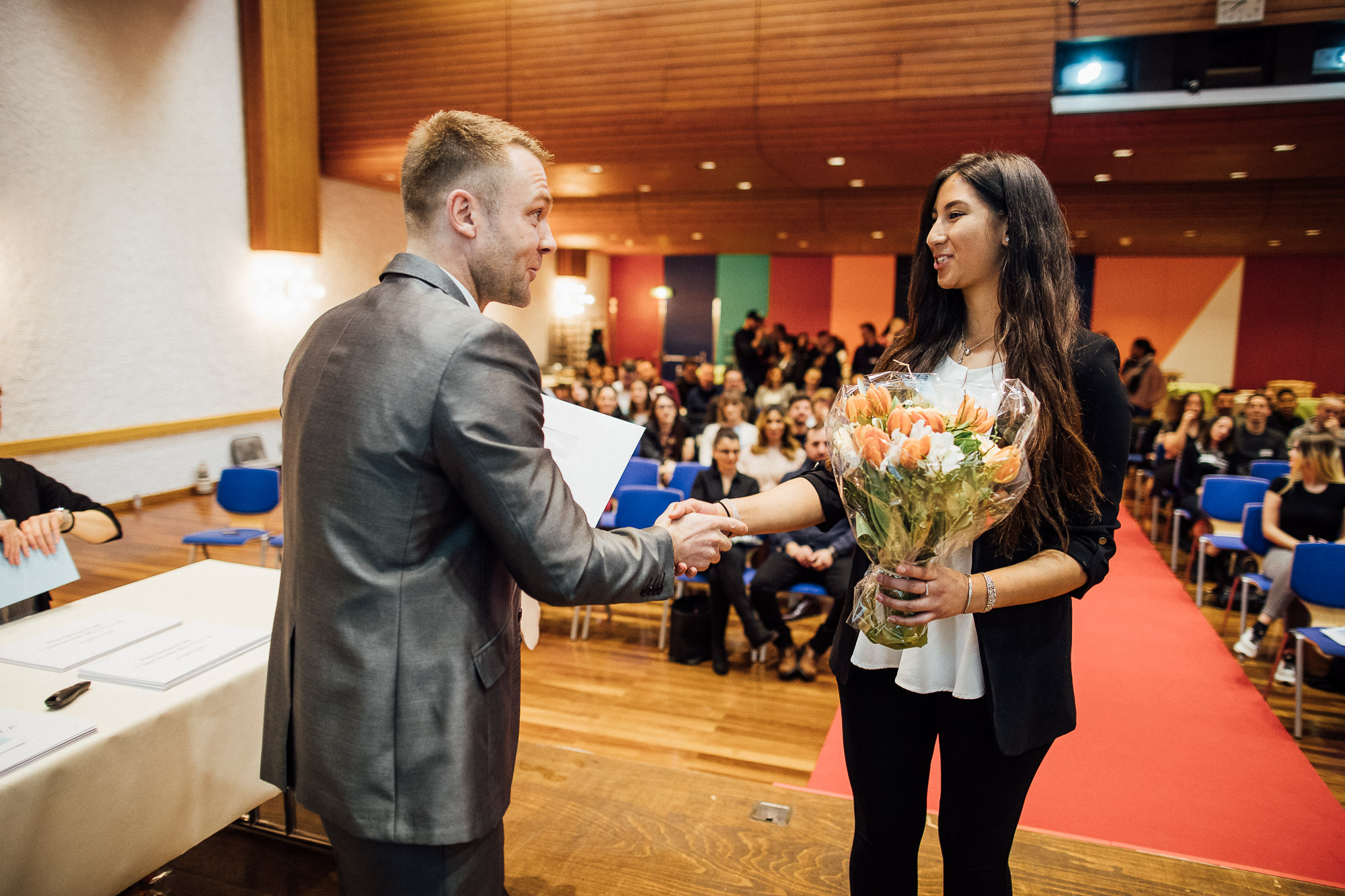 Export x3 1DX22599 KVZ Diplomfeier Handelsschule&HWD