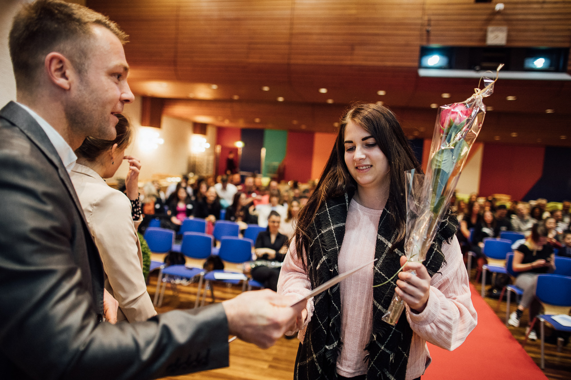 Export x3 1DX22716 KVZ Diplomfeier Handelsschule&HWD