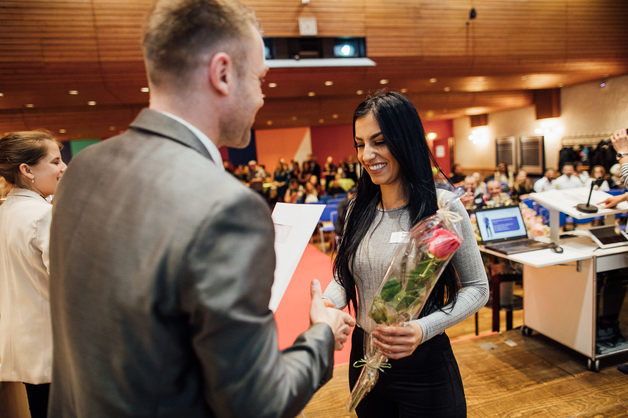 Export x3 1DX22765 KVZ Diplomfeier Handelsschule&HWD