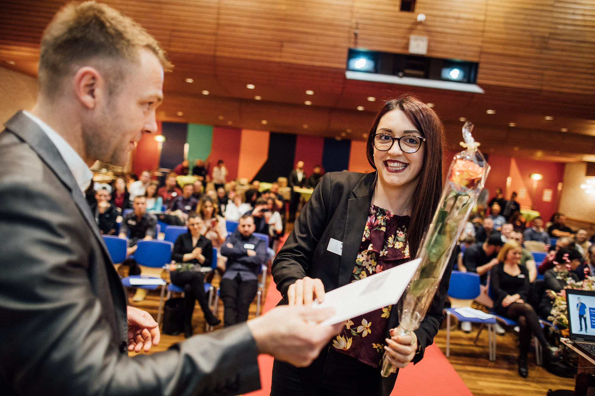 Export x3 1DX22812 KVZ Diplomfeier Handelsschule&HWD