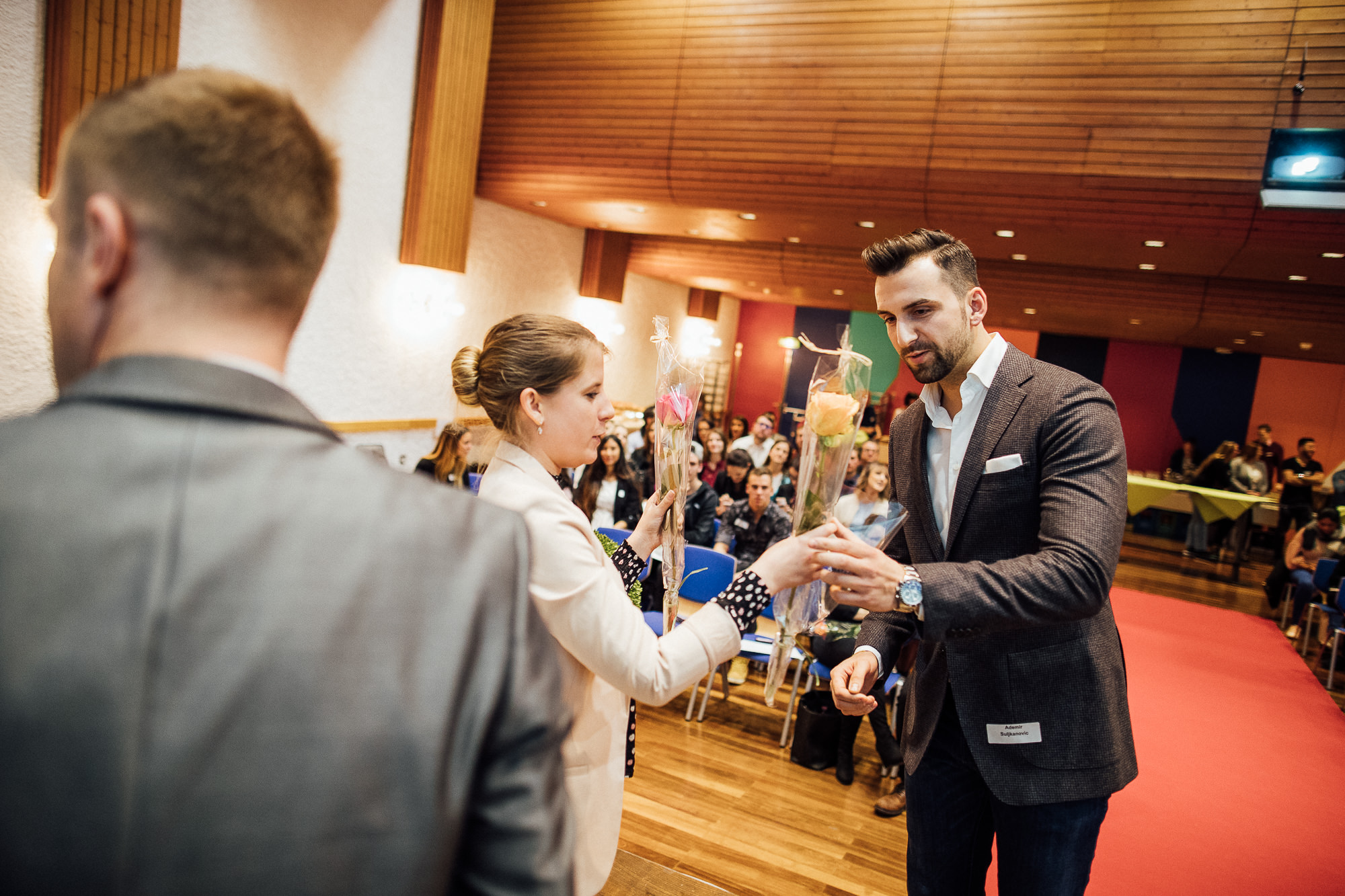 Export x3 1DX22906 KVZ Diplomfeier Handelsschule&HWD