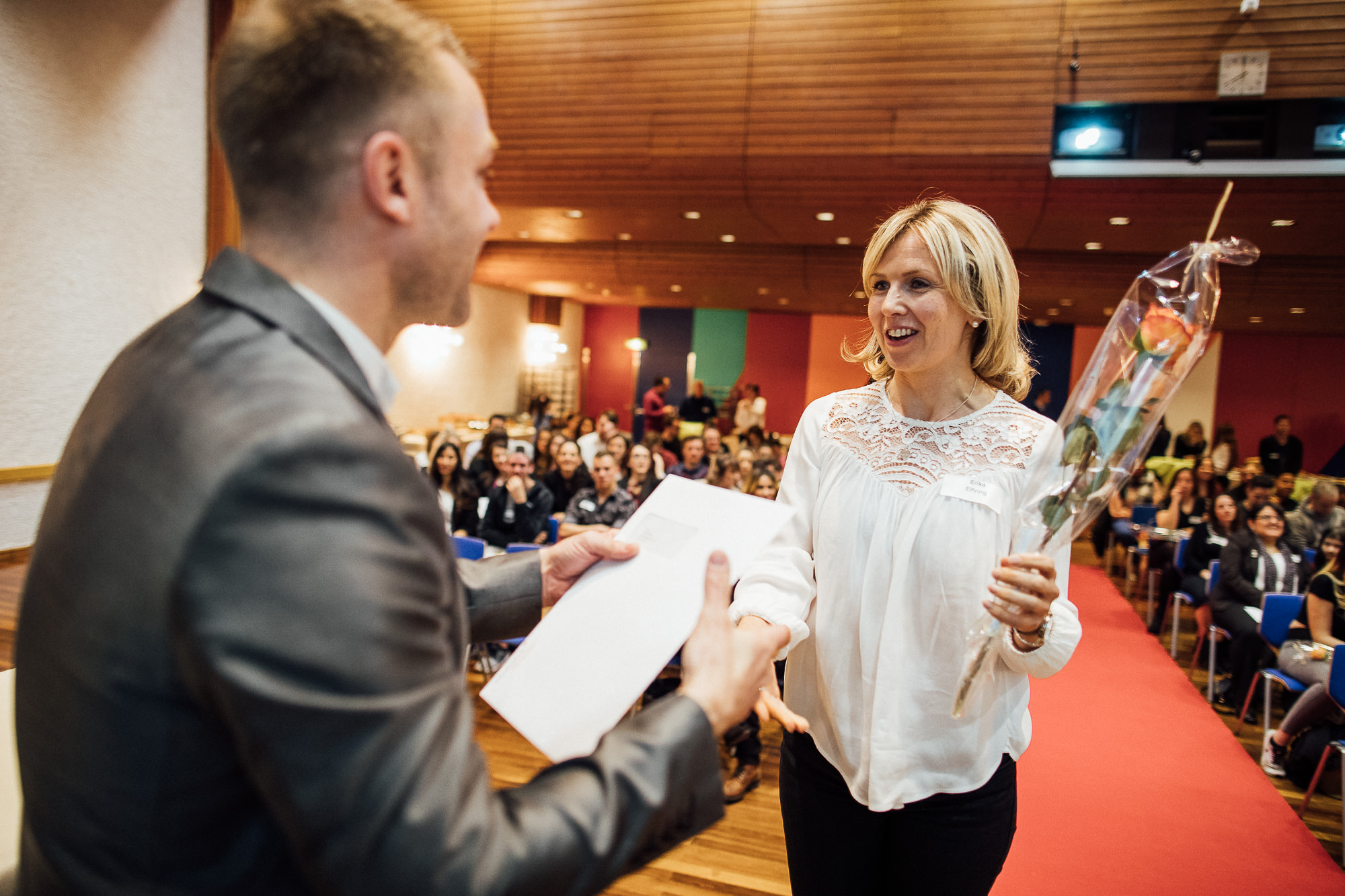 Export x3 1DX23030 KVZ Diplomfeier Handelsschule&HWD