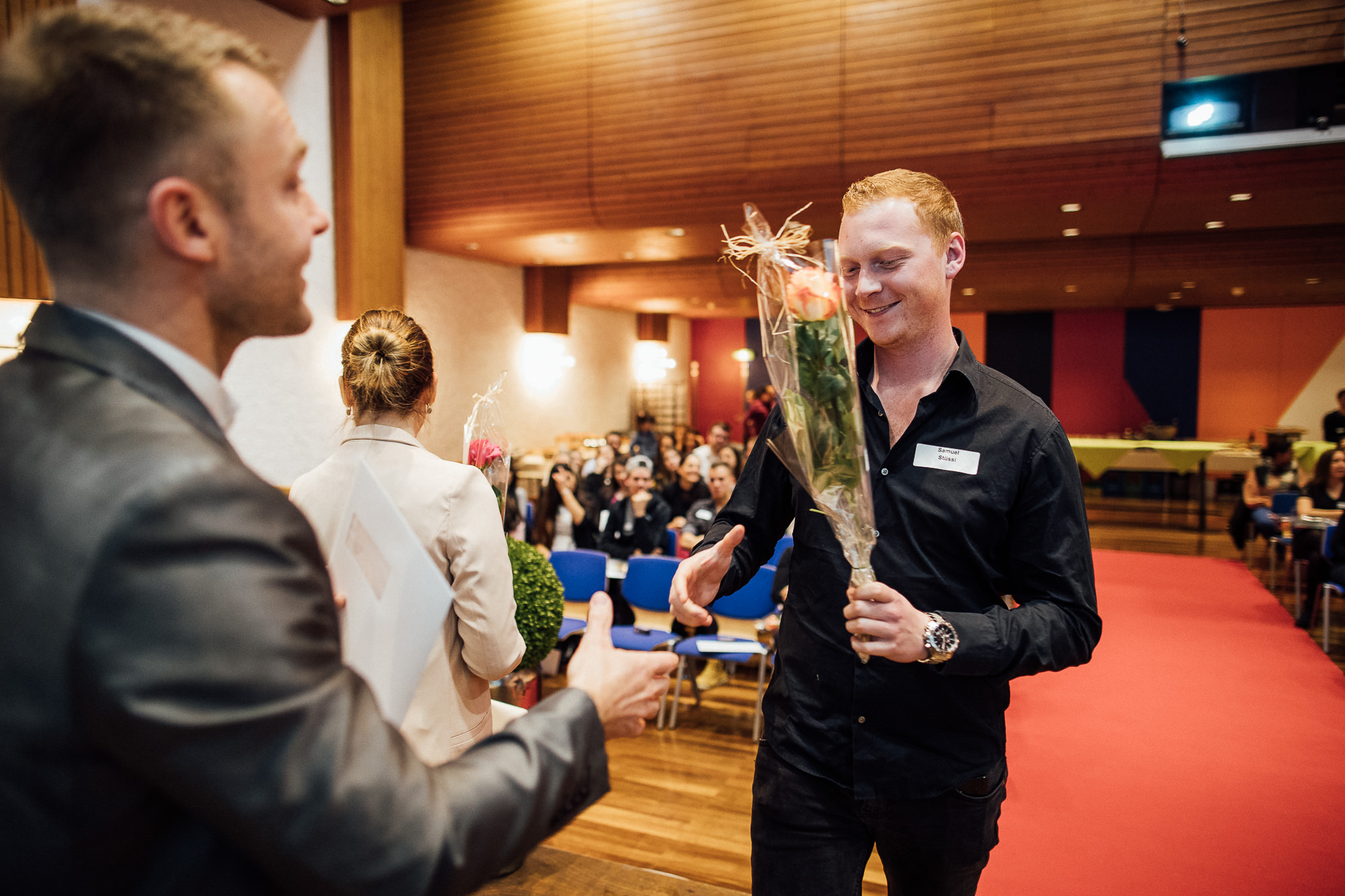 Export x3 1DX23051 KVZ Diplomfeier Handelsschule&HWD