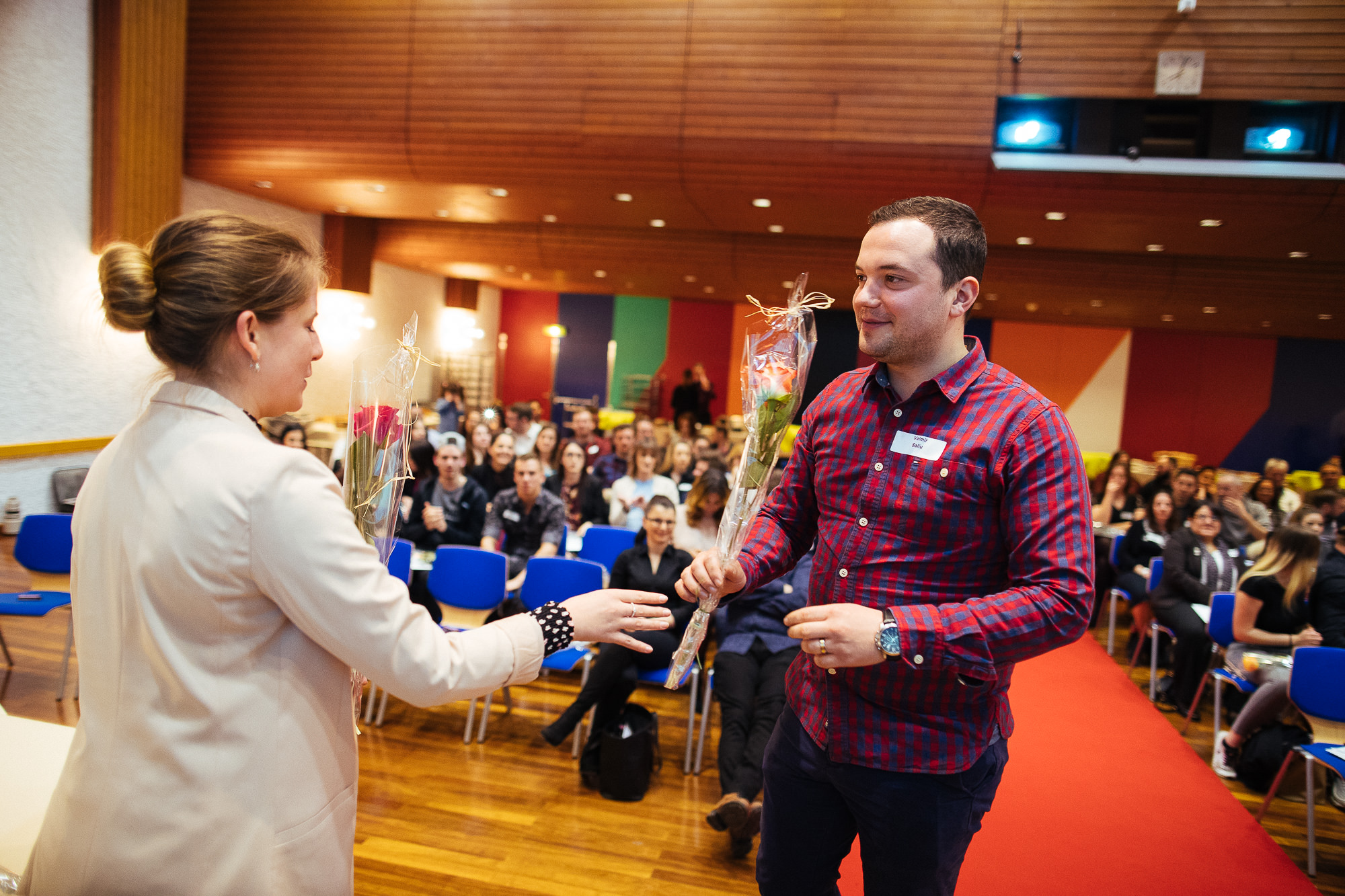 Export x3 1DX23088 KVZ Diplomfeier Handelsschule&HWD