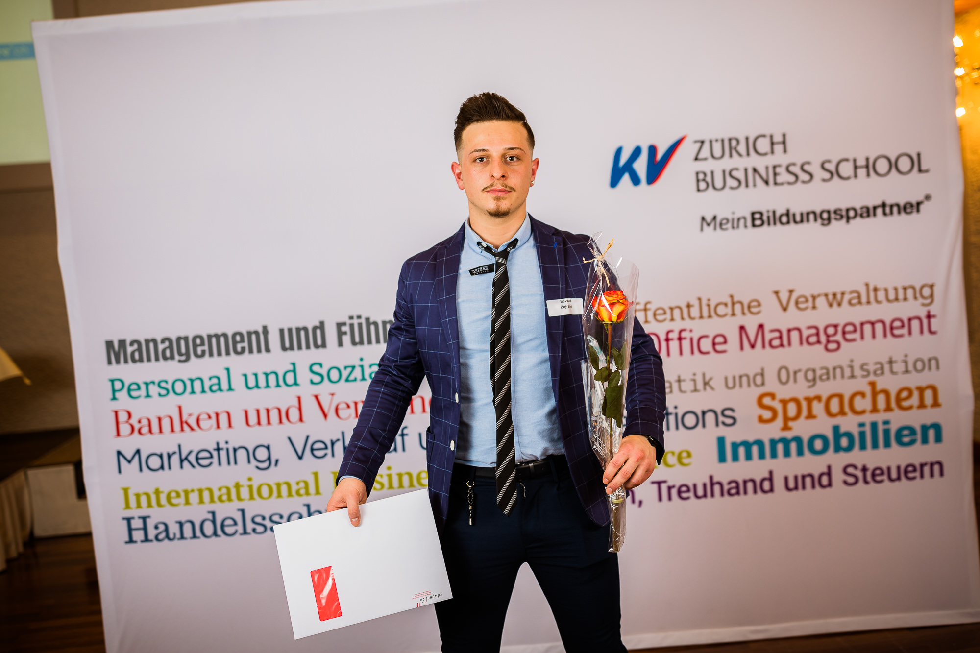 Export x3 5D4 2838 KVZ Diplomfeier Handelsschule&HWD