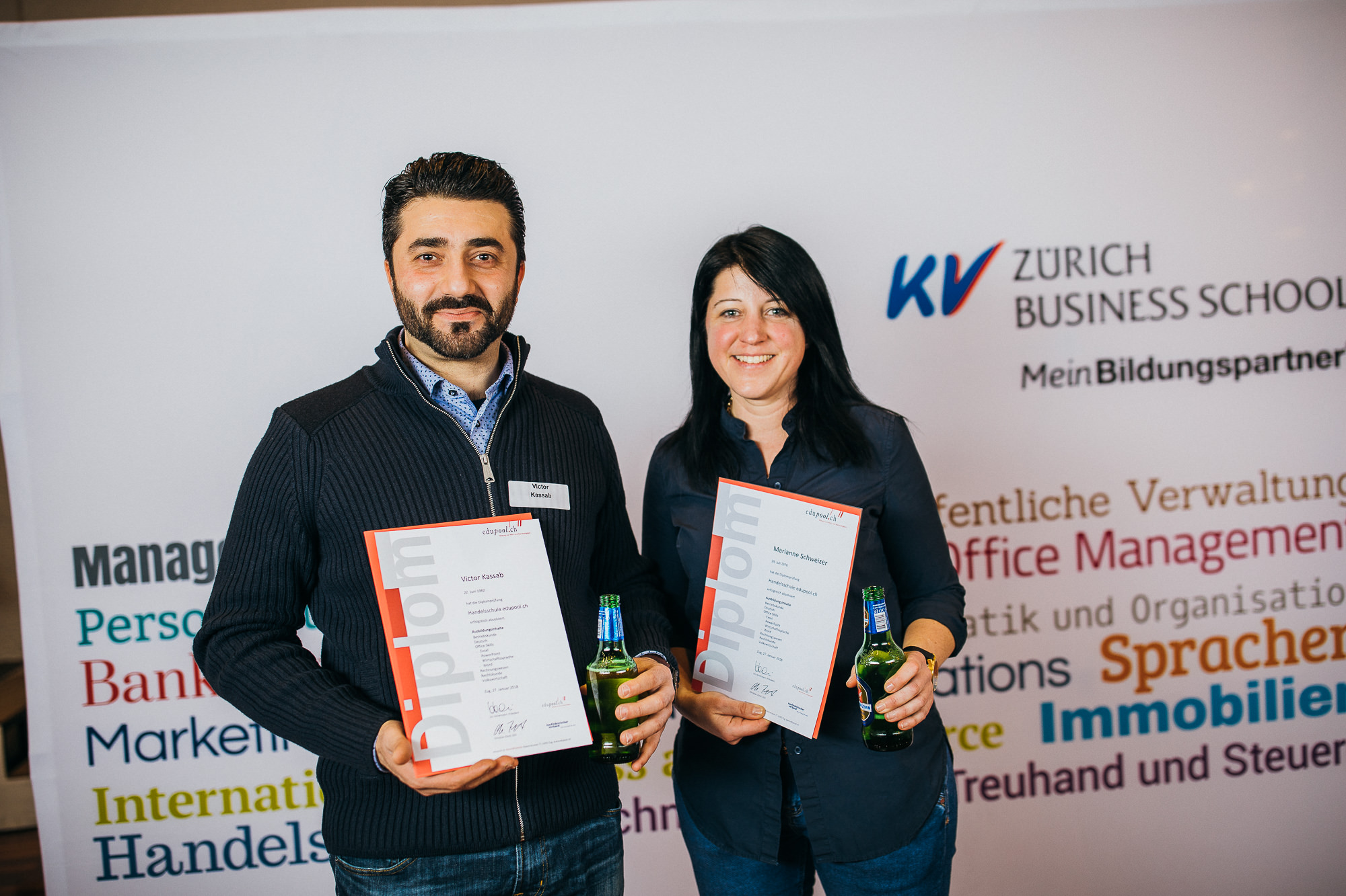 Export x3 5D4 2897 KVZ Diplomfeier Handelsschule&HWD