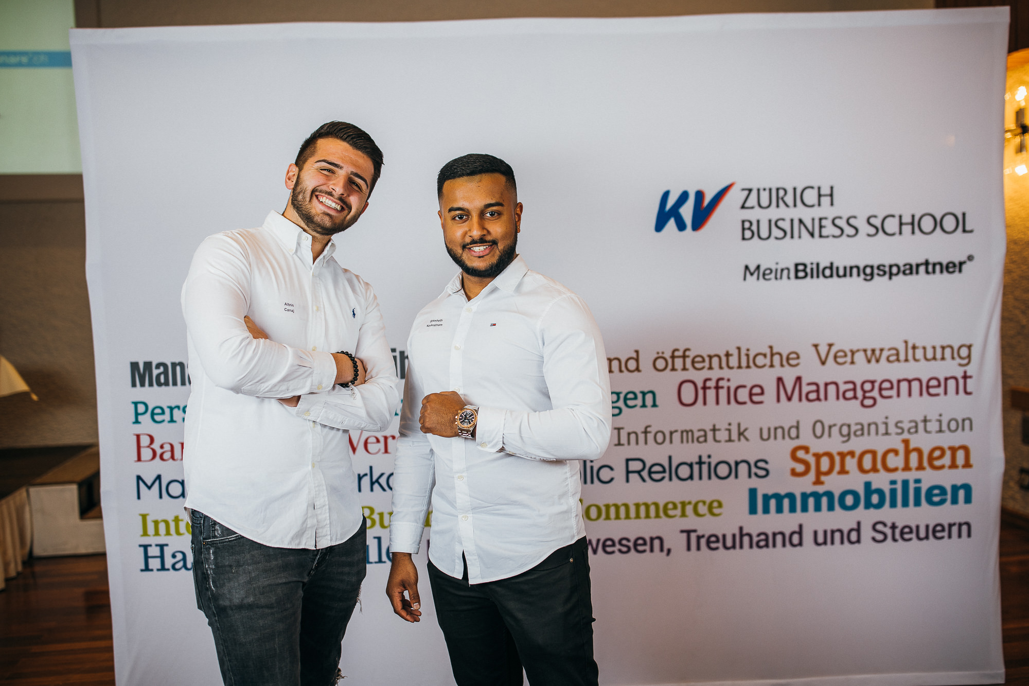 Export x3 5D4 2954 KVZ Diplomfeier Handelsschule&HWD