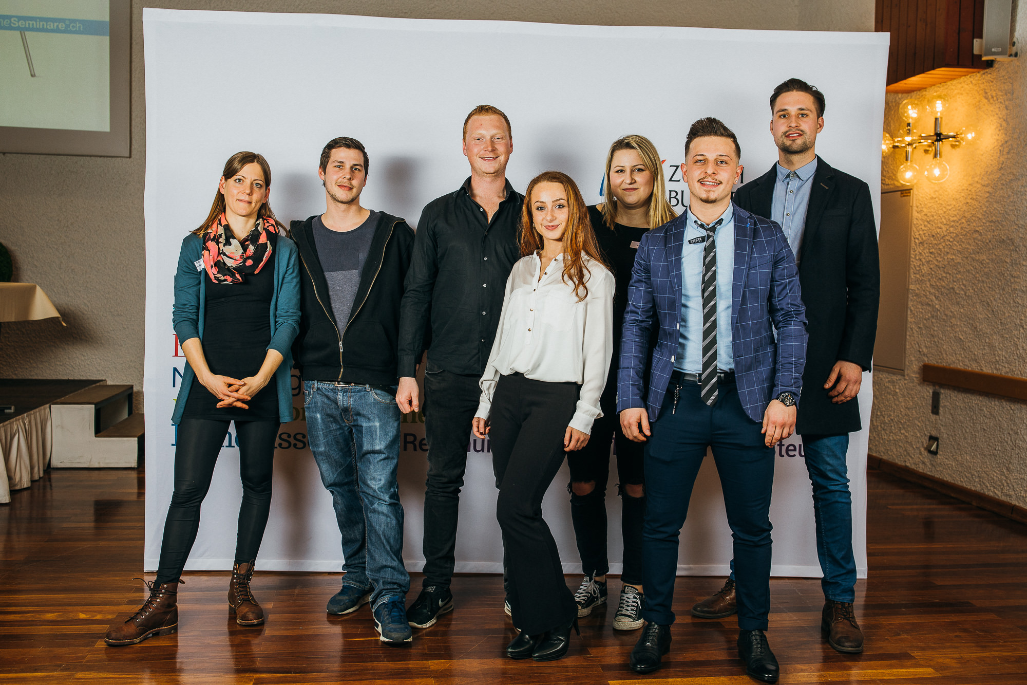 Export x3 5D4 2981 KVZ Diplomfeier Handelsschule&HWD