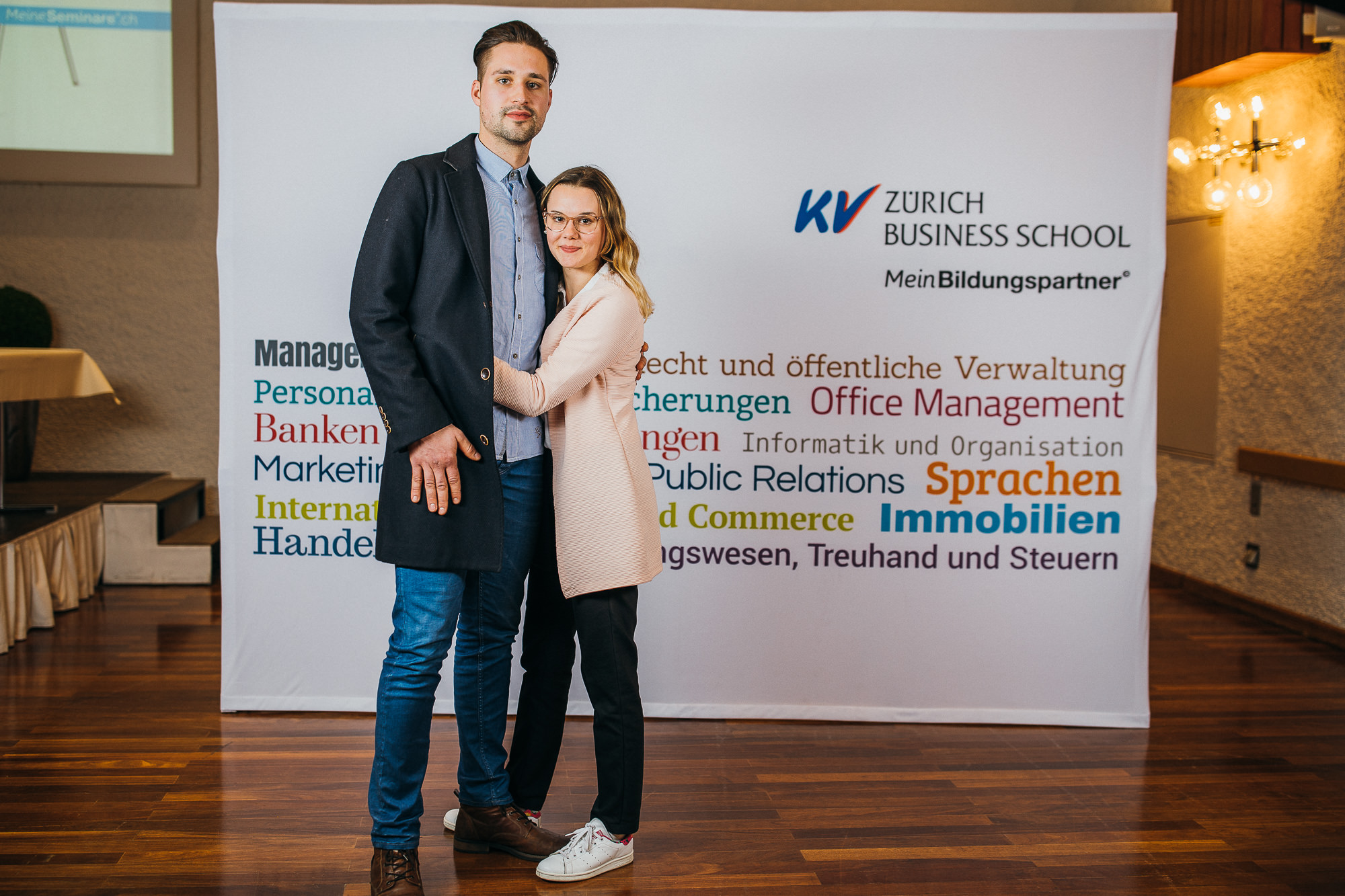 Export x3 5D4 2999 KVZ Diplomfeier Handelsschule&HWD