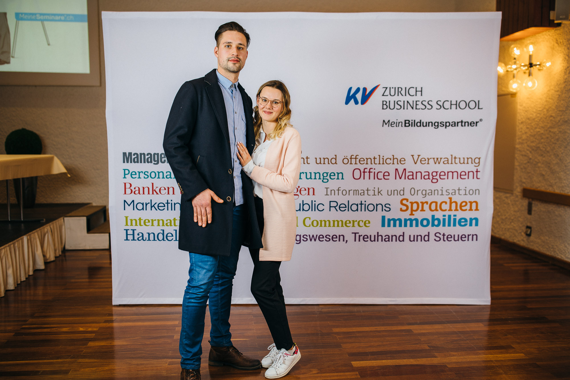 Export x3 5D4 3006 KVZ Diplomfeier Handelsschule&HWD