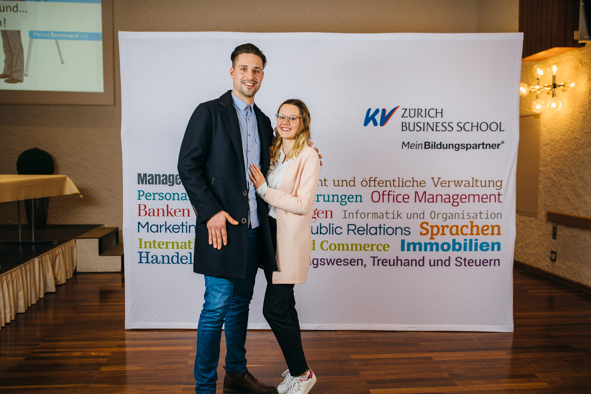 Export x3 5D4 3008 KVZ Diplomfeier Handelsschule&HWD