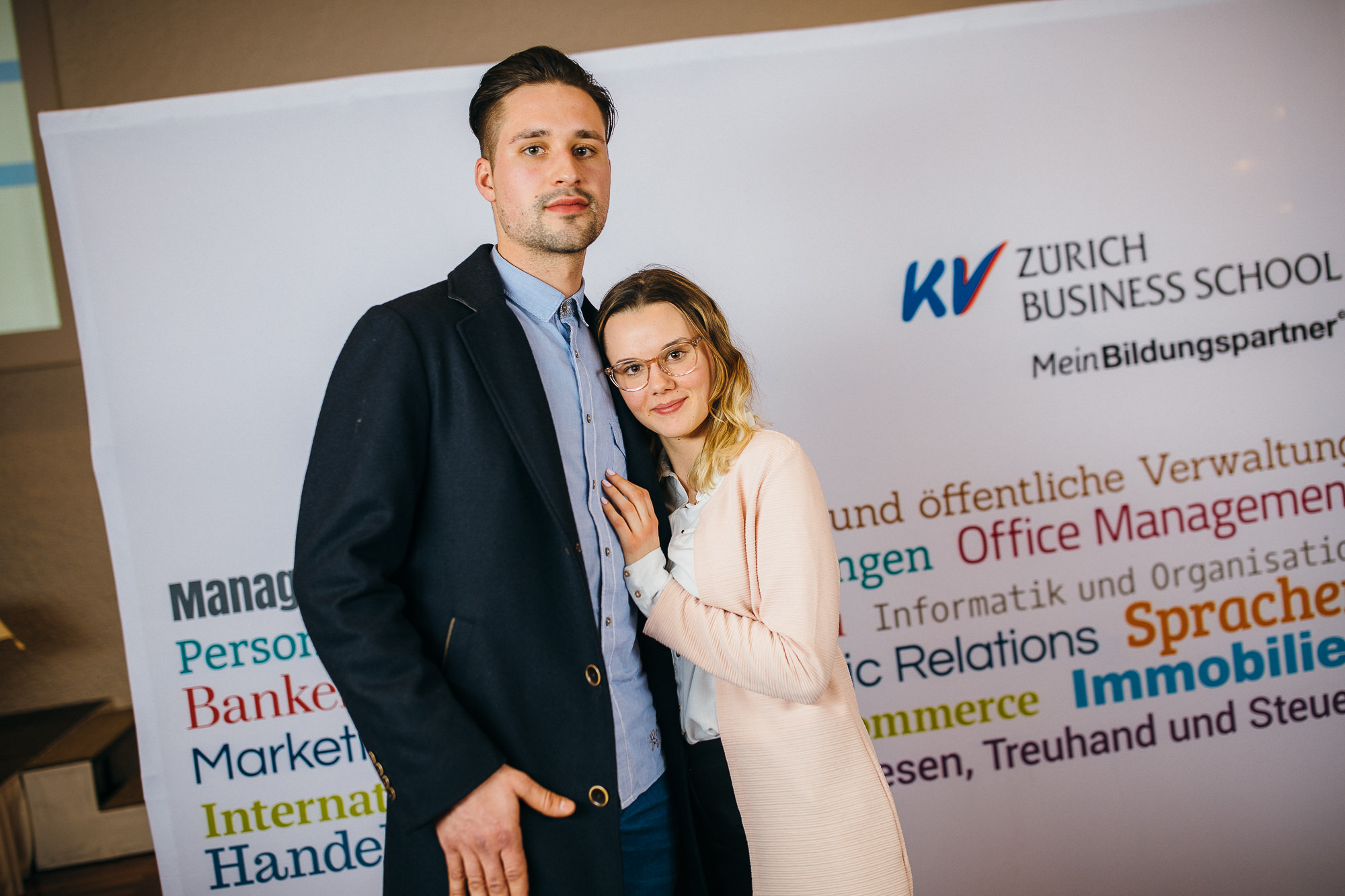 Export x3 5D4 3012 KVZ Diplomfeier Handelsschule&HWD