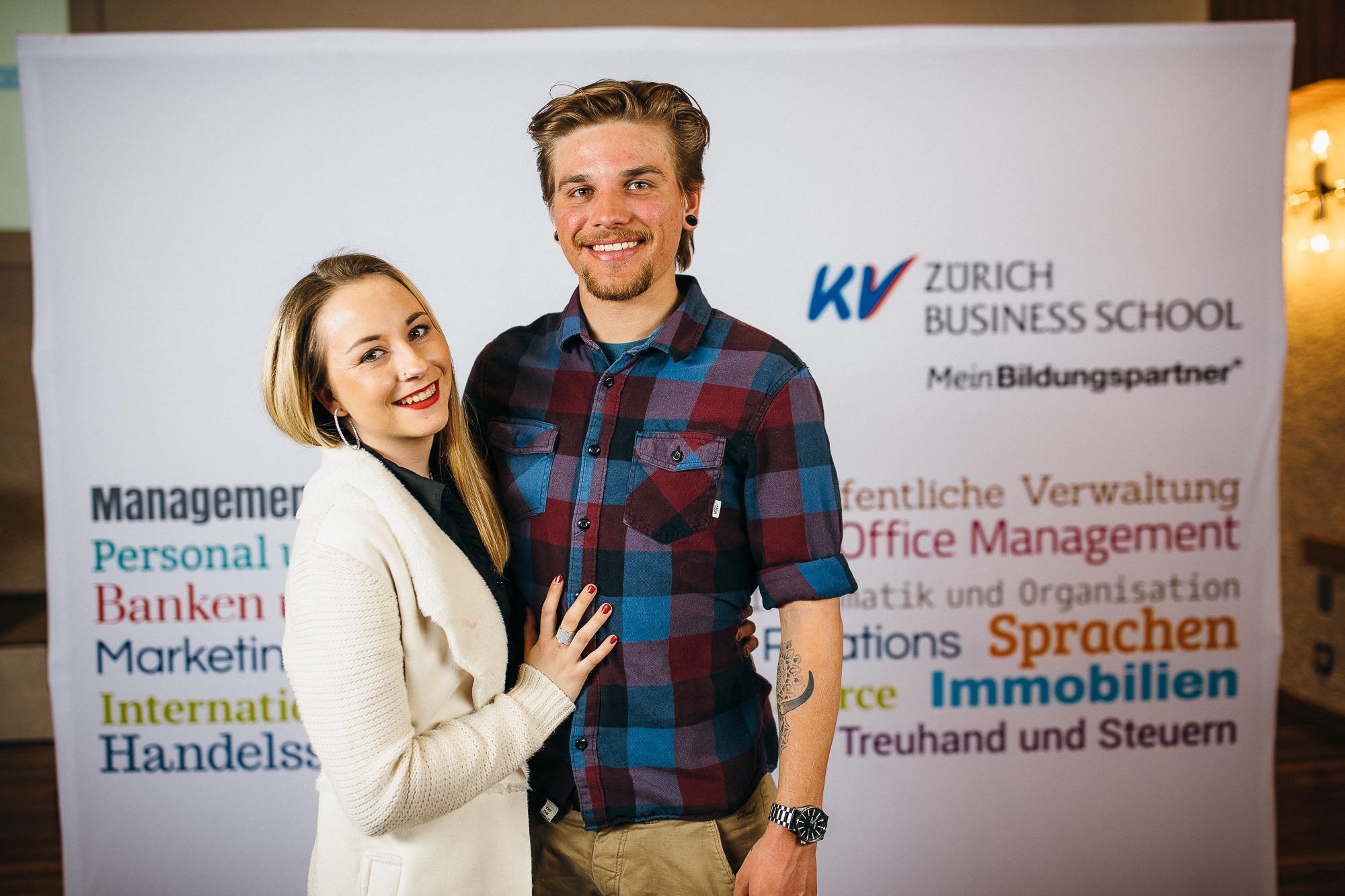 Export x3 5D4 3062 KVZ Diplomfeier Handelsschule&HWD