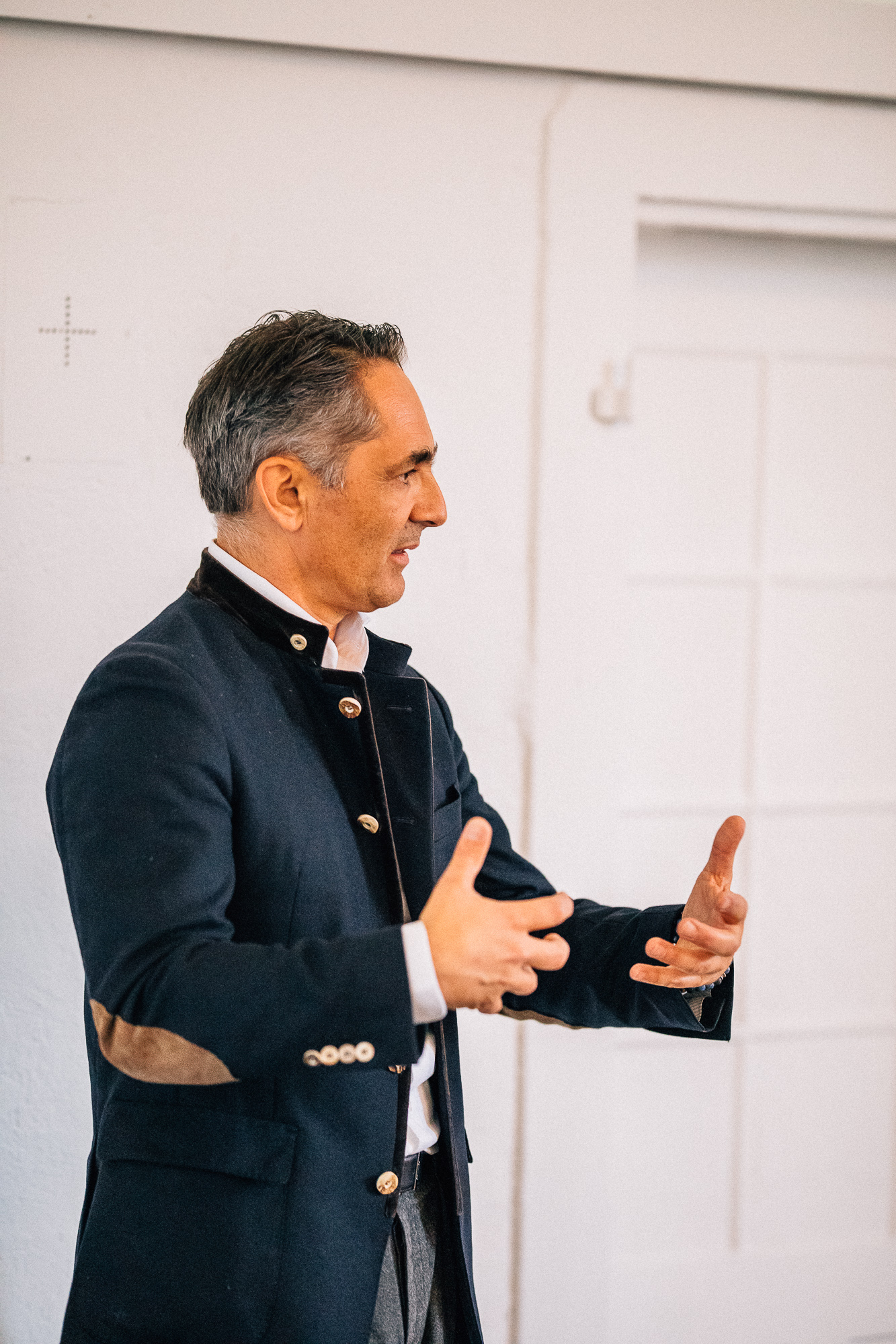 Export x3 5D4 7638 Businessauftrag 0012 2019 RohmbergBau