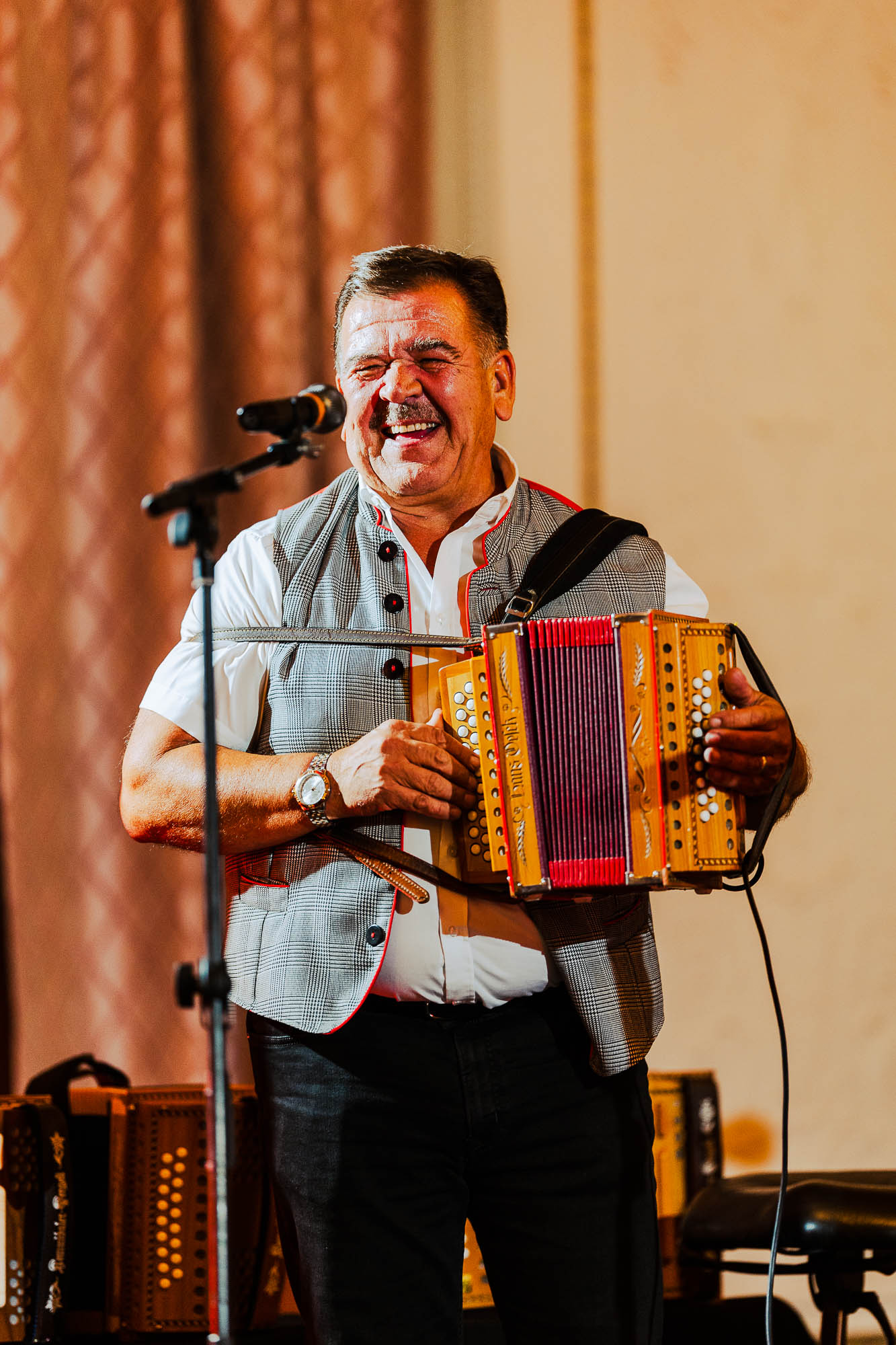 Export x3 R3  1726 Acceped