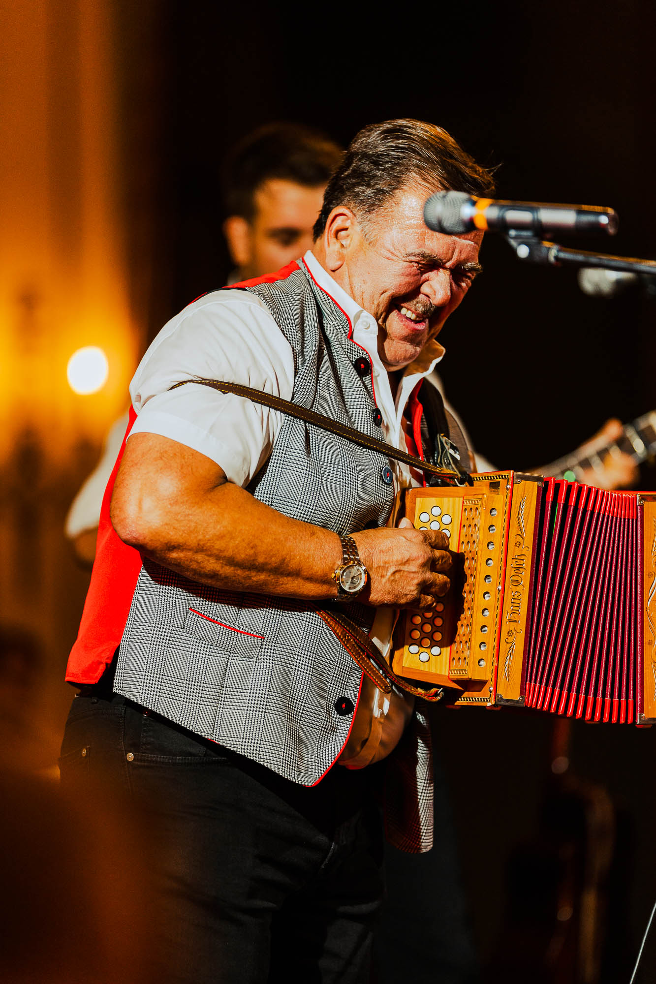 Export x3 R3  1736 Acceped