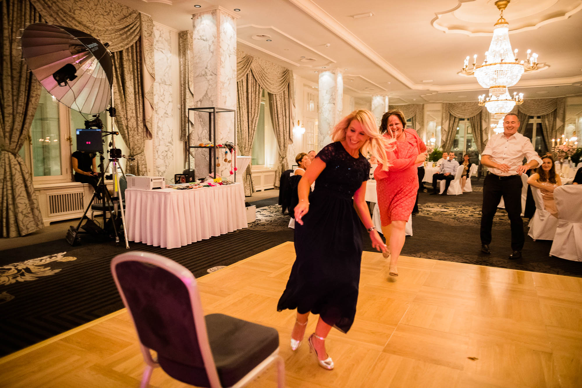 Export x3 1DX27683 Hochzeit