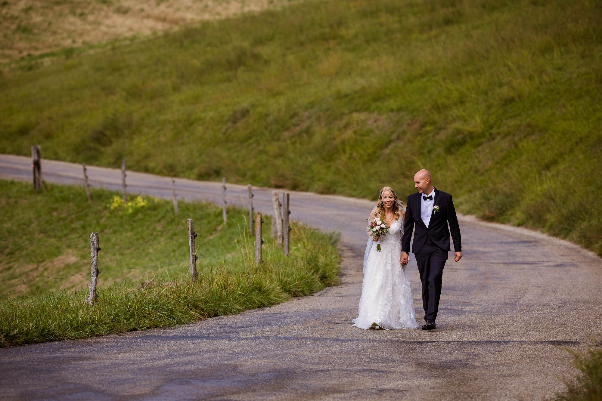 Export x3 R3  8199 acceped