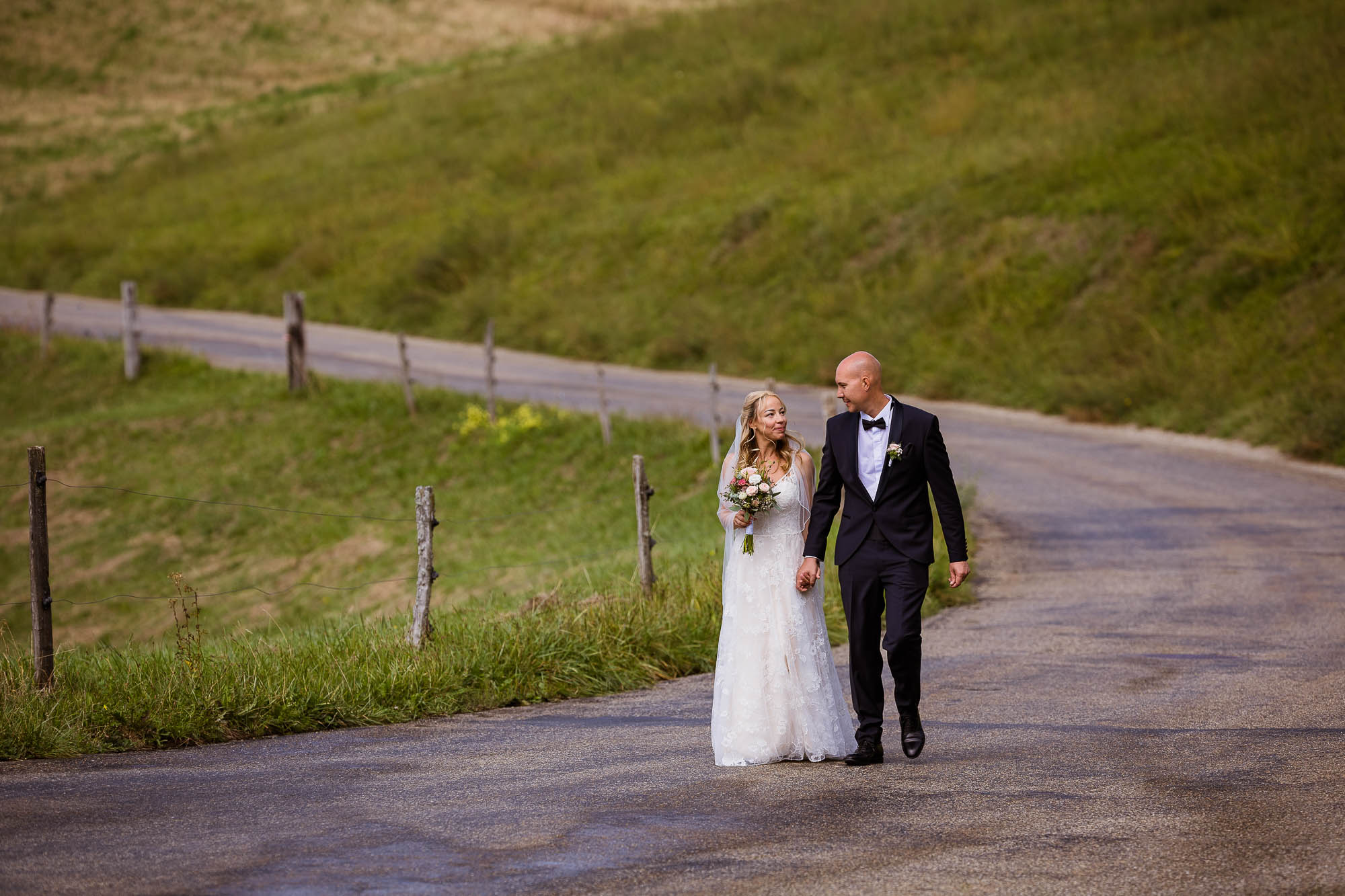 Export x3 R3  8223 acceped