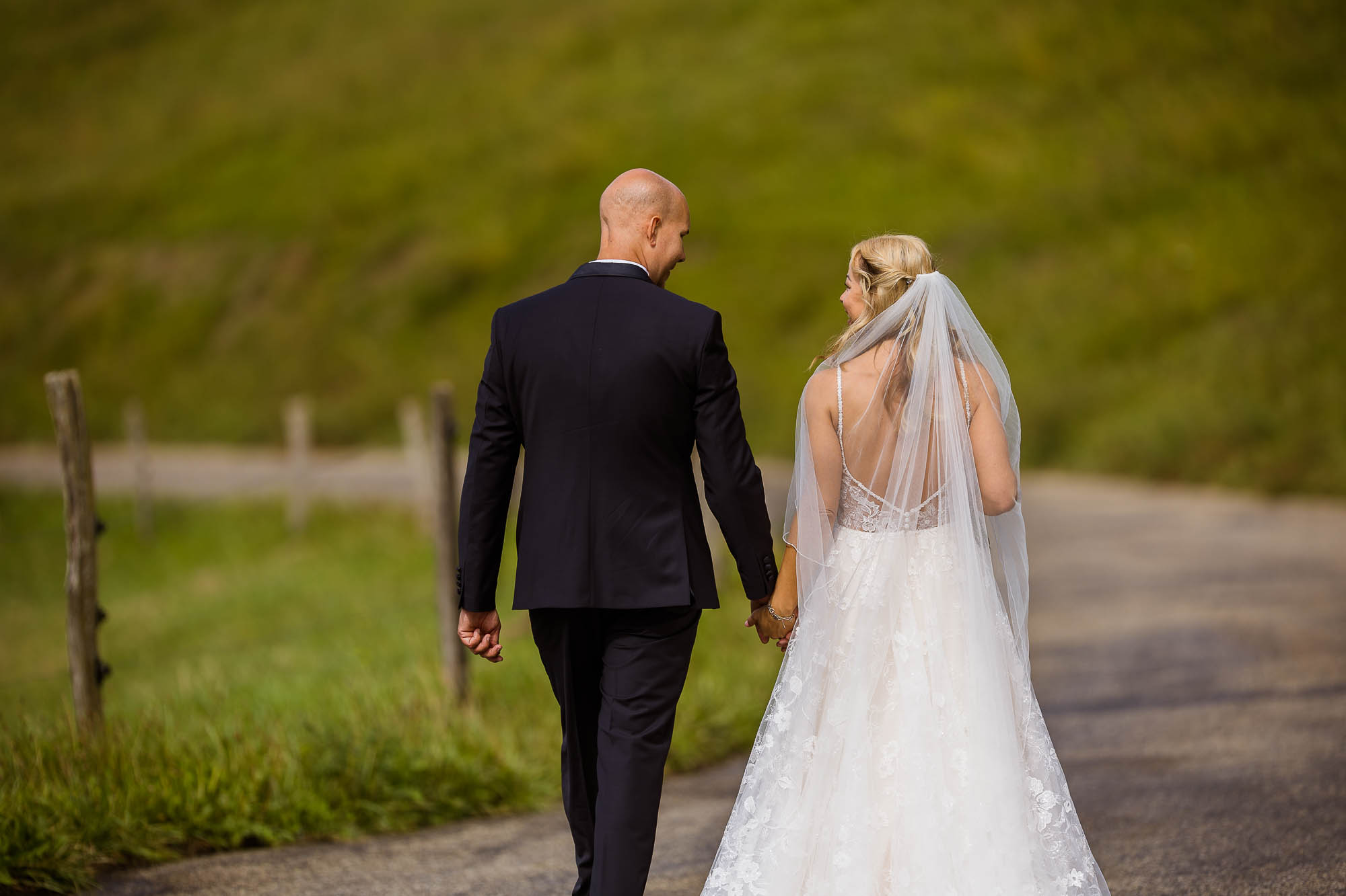 Export x3 R3  8299 acceped