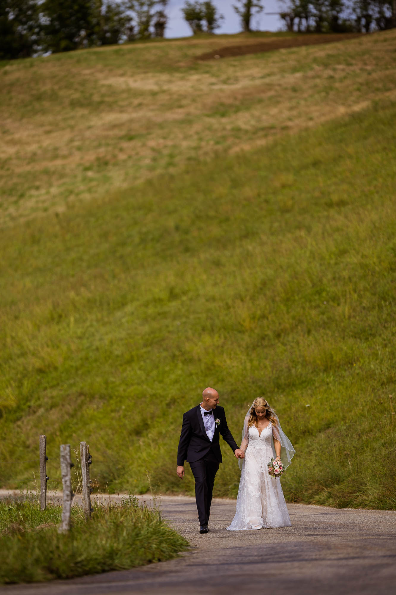 Export x3 R3  8375 acceped