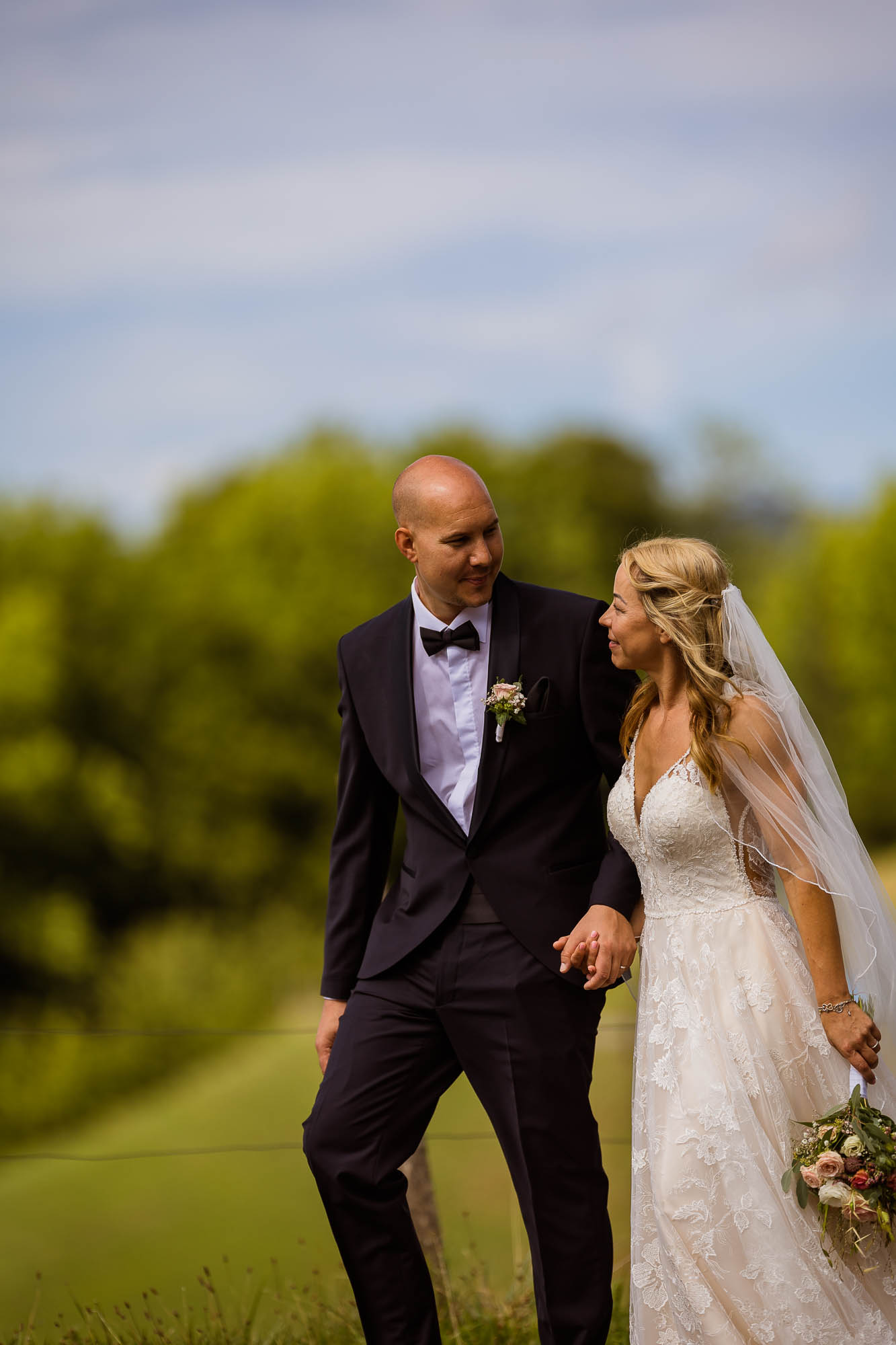 Export x3 R3  8465 acceped