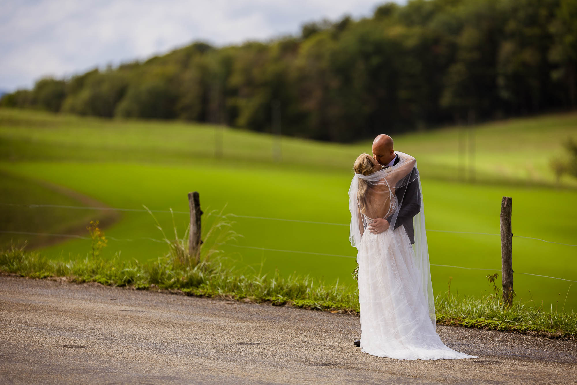 Export x3 R3  8506 acceped