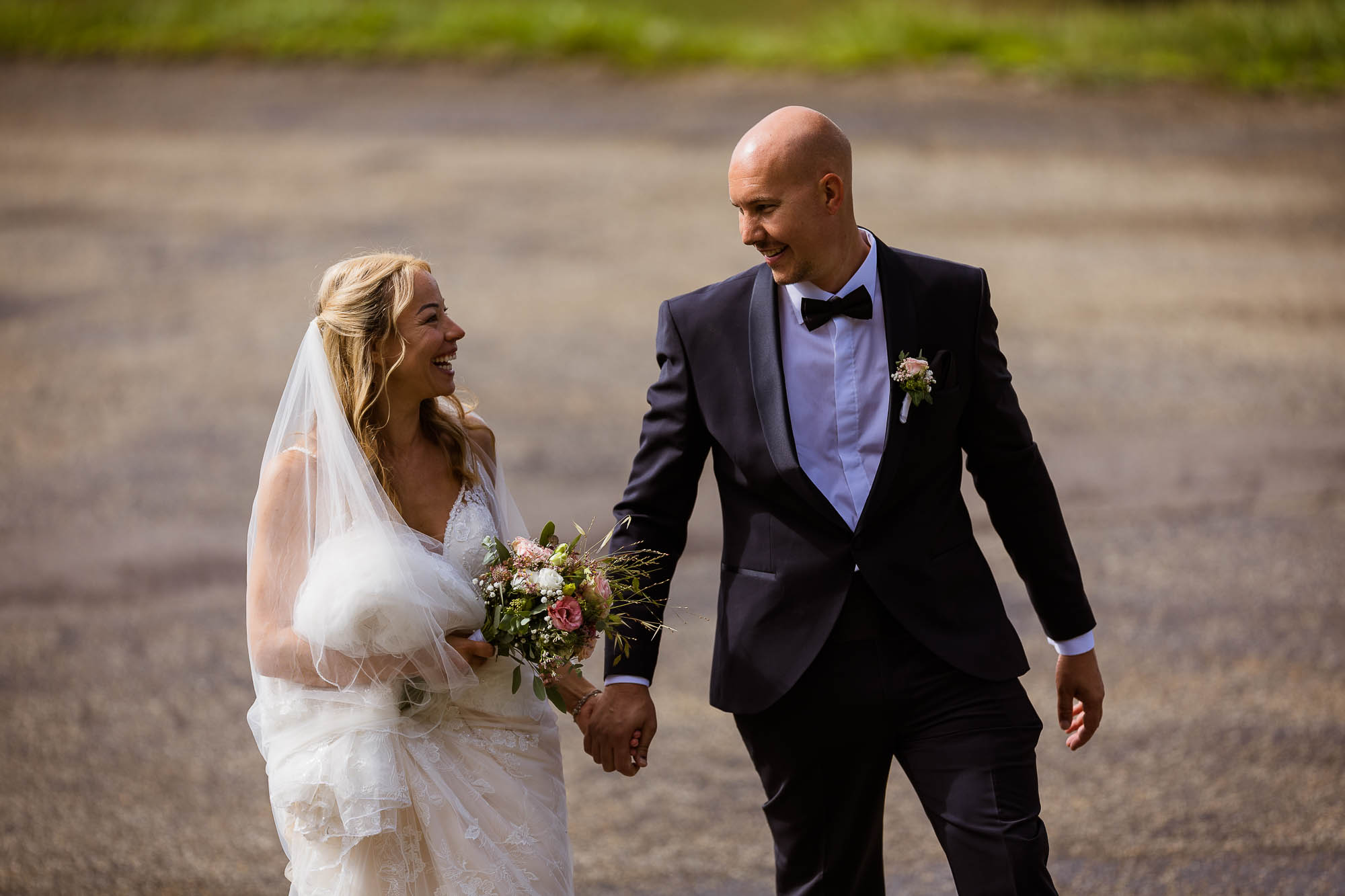 Export x3 R3  8559 acceped