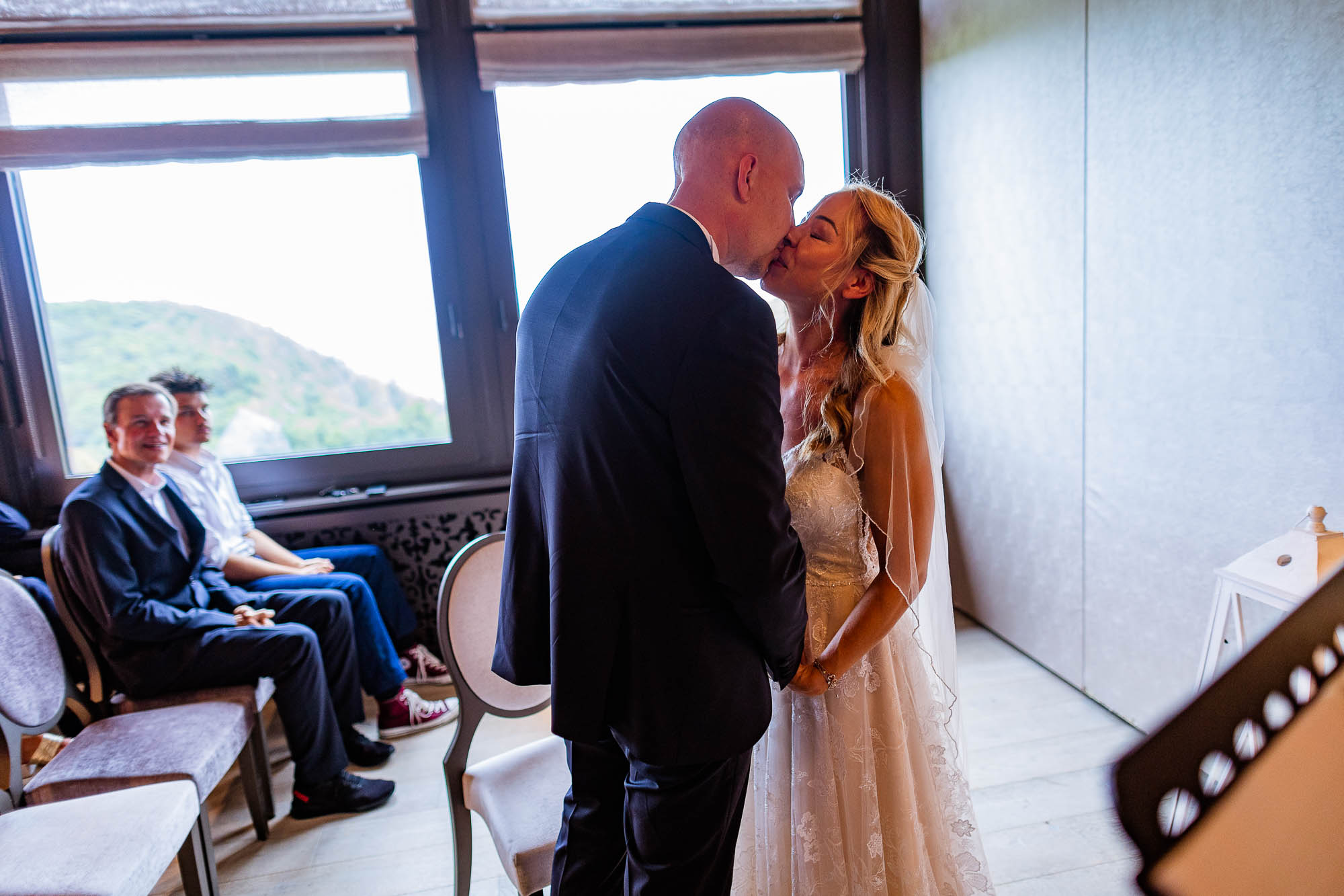 Export x3 R3  7049 acceped