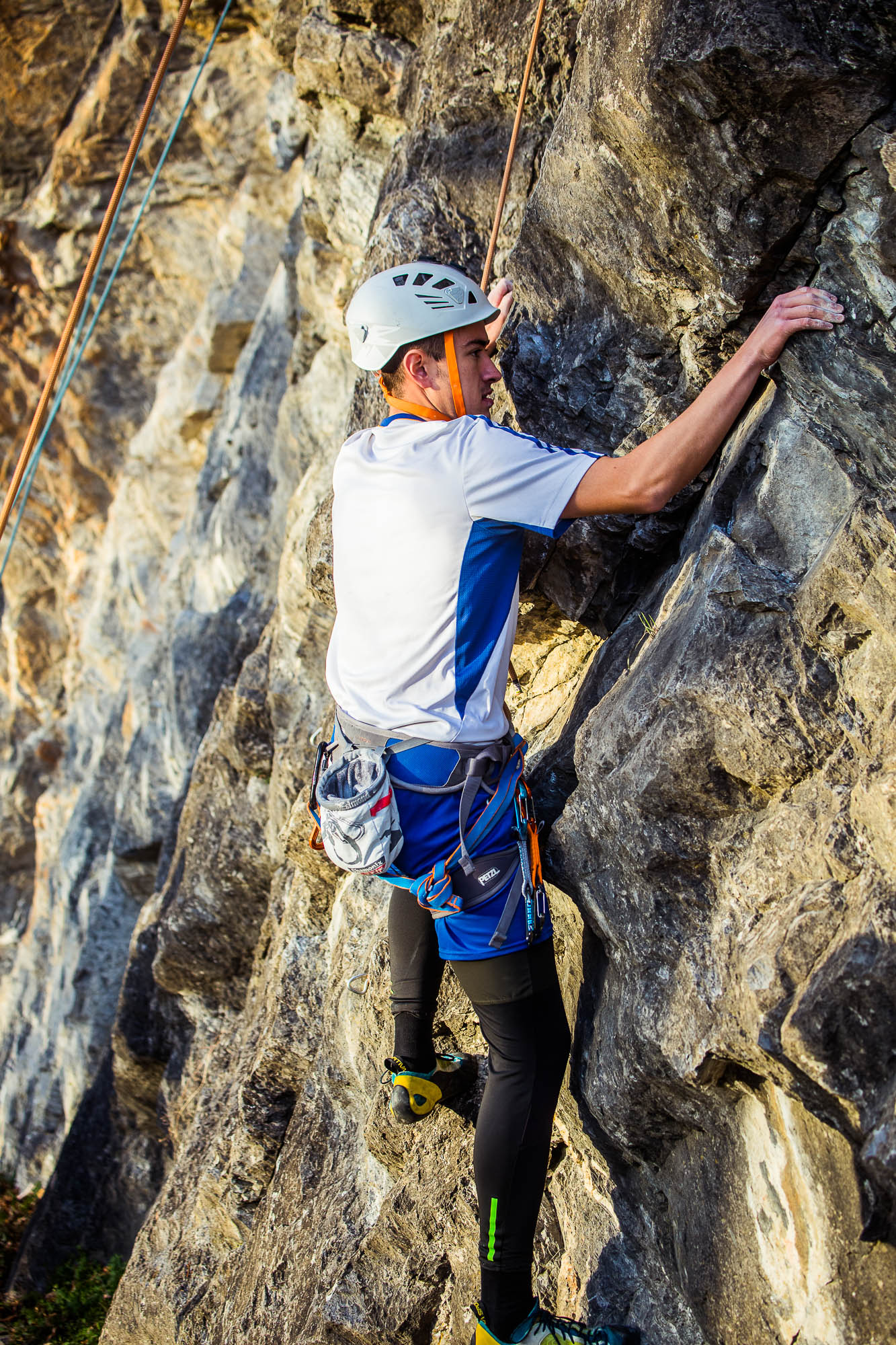 Export x3 5D4 9343 Climbing