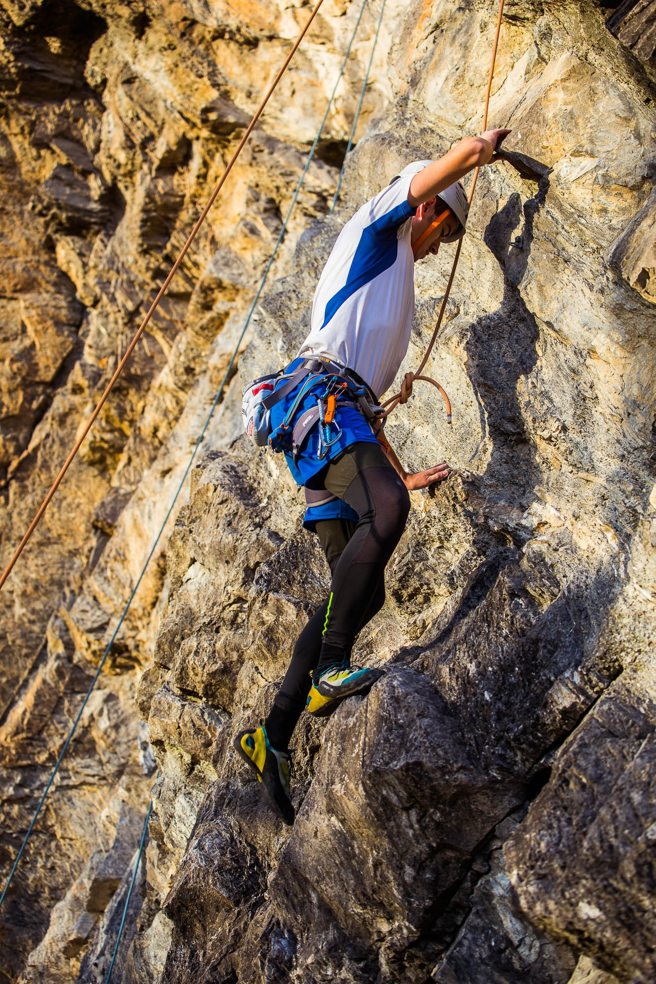 Export x3 5D4 9348 Climbing